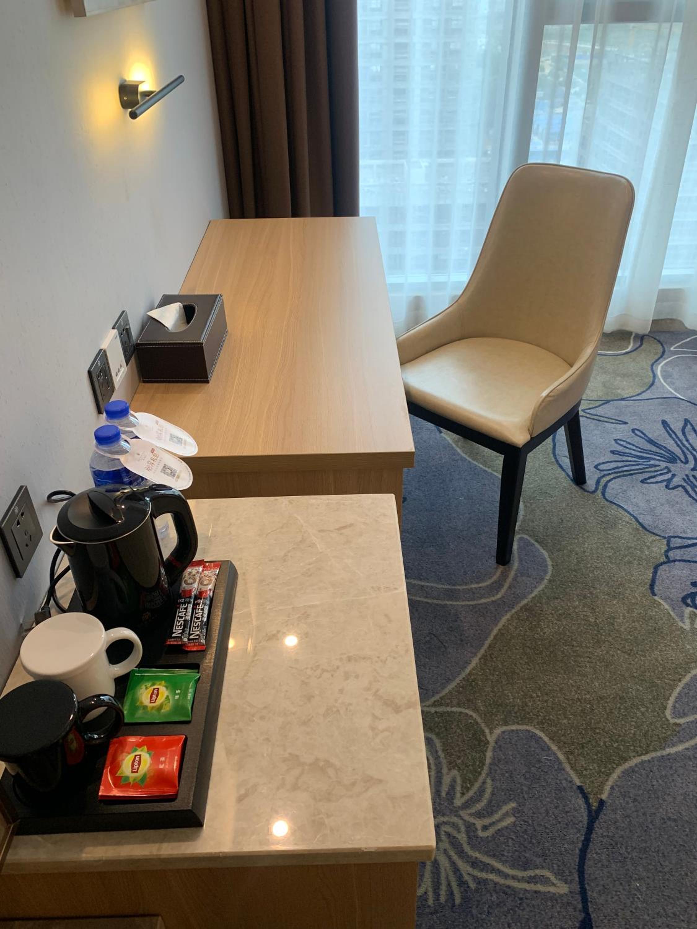 Business Suite photo 1