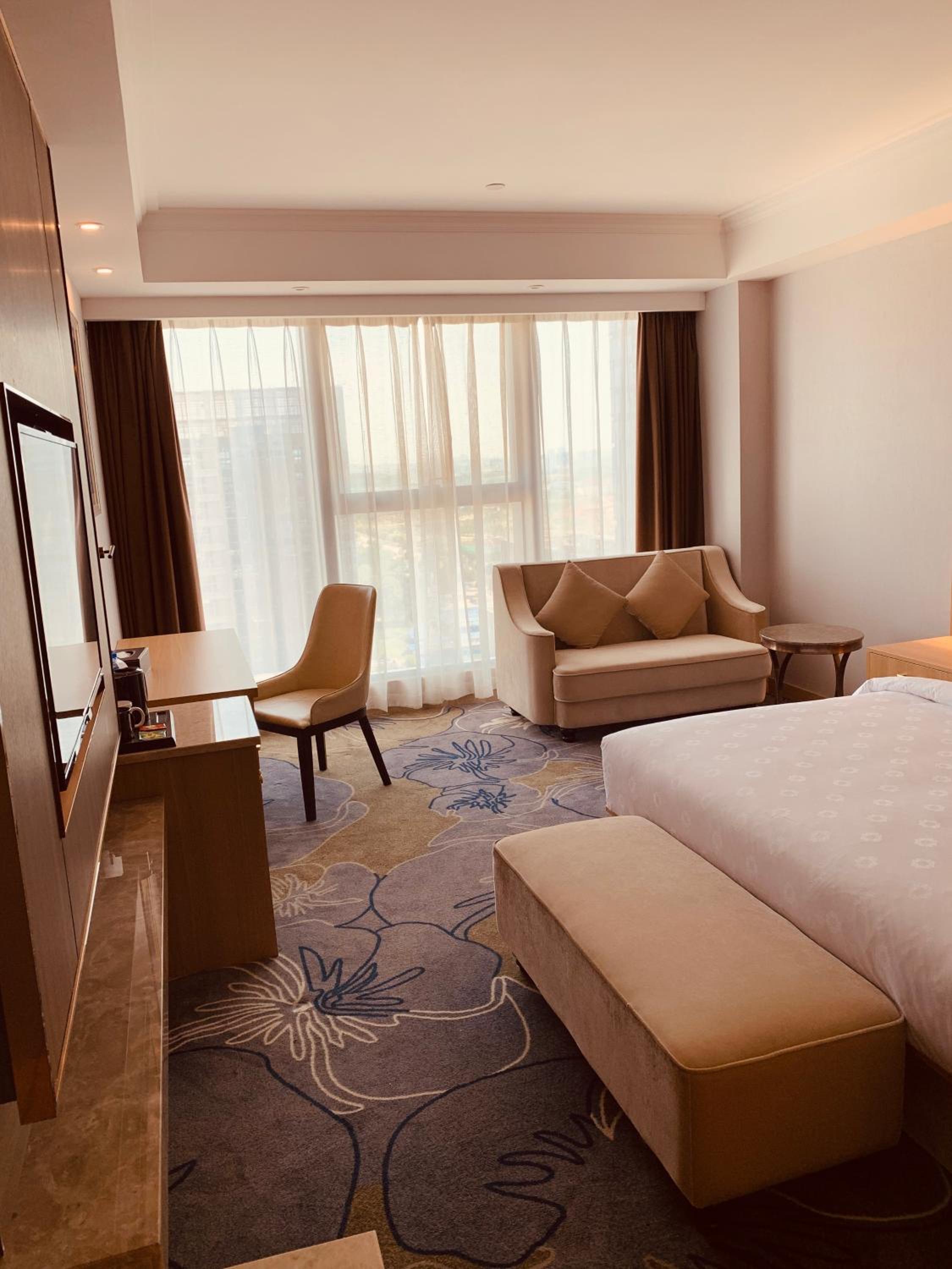 Exquisite Single Room - Photo 3