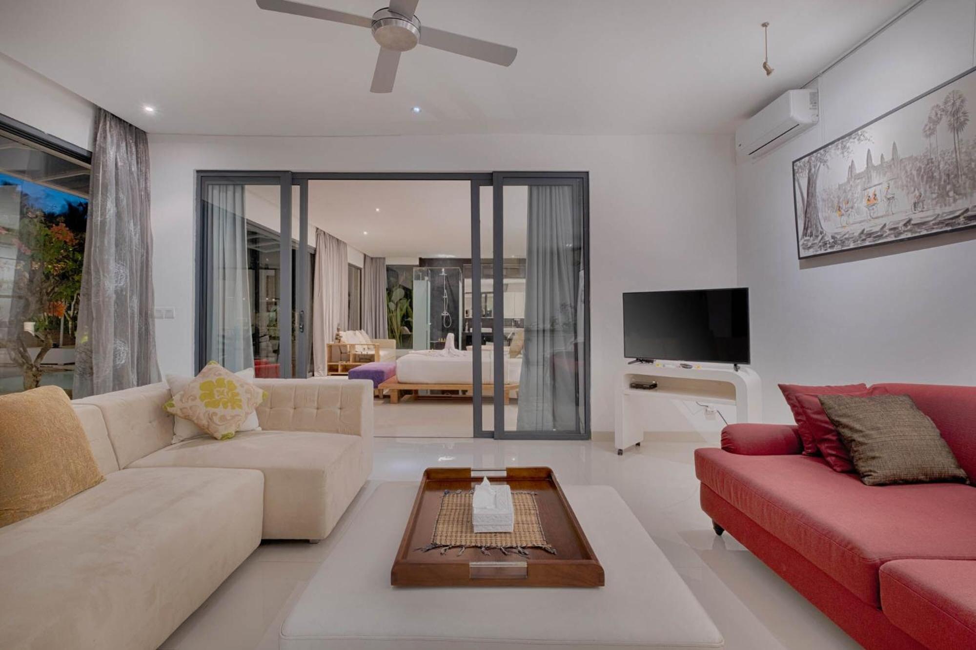 Putih Dua - Three-Bedroom Villa with Private Pool and Free Benefit photo 2