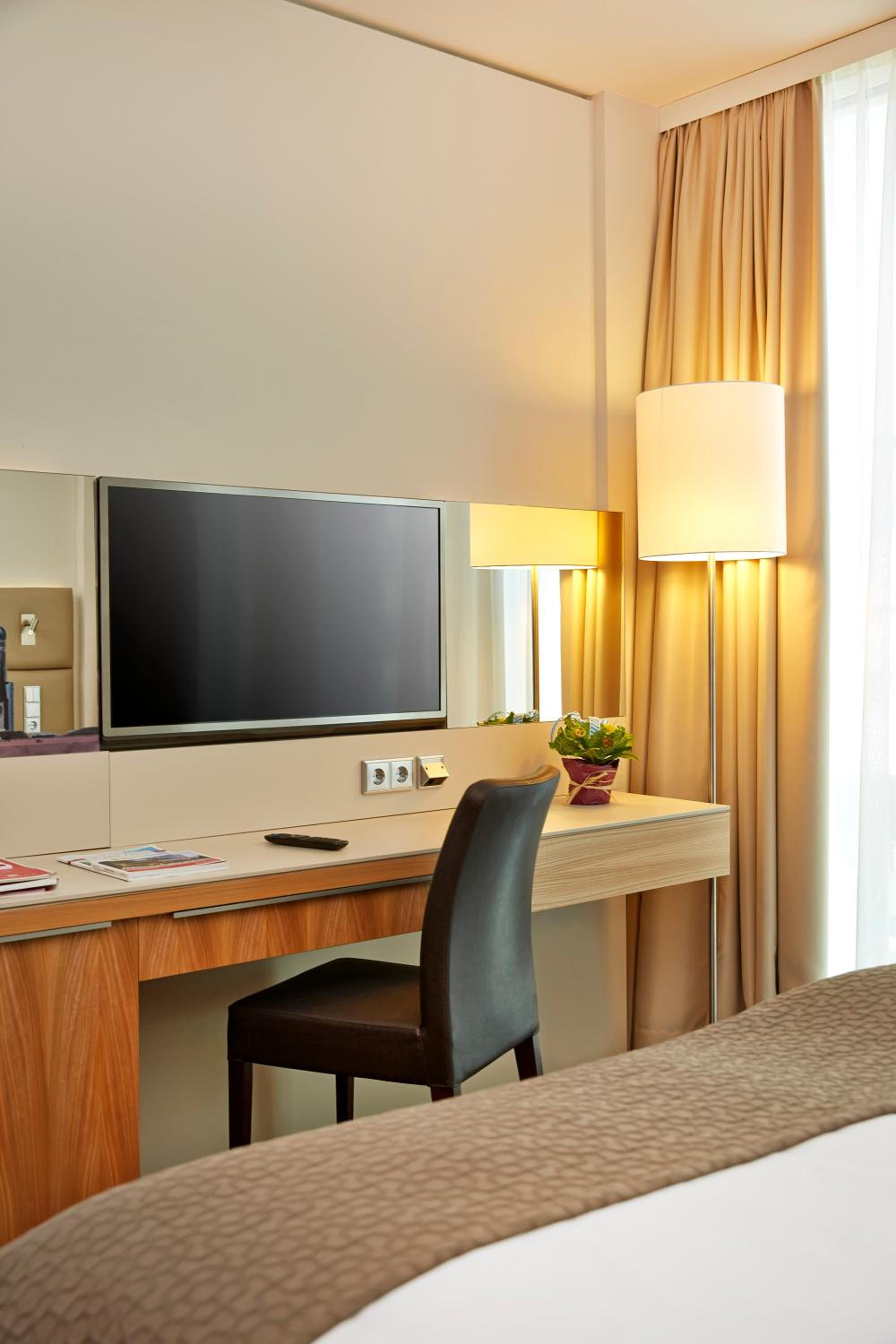 Superior Double or Twin Room - Photo 6