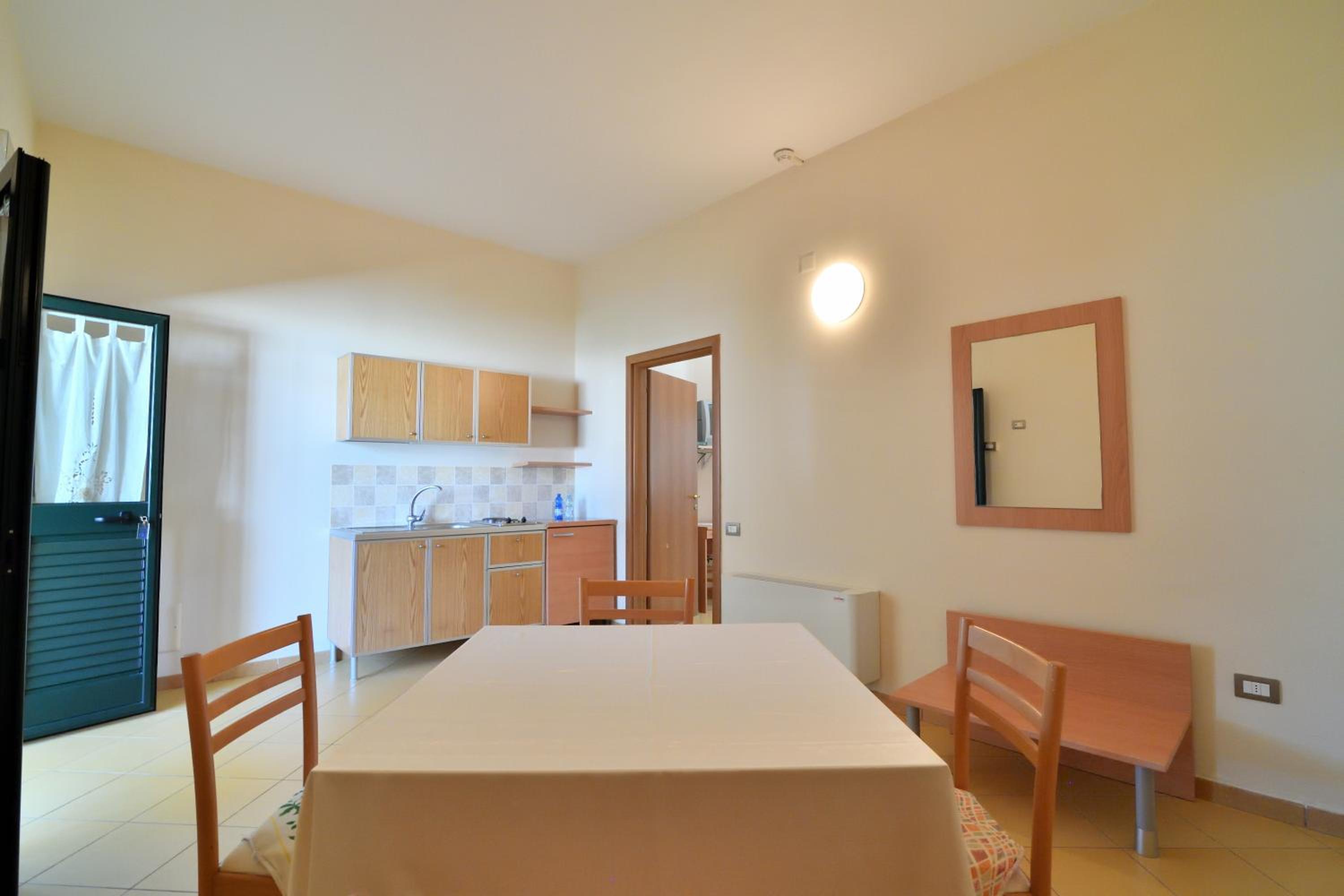 One-Bedroom Apartment (3 Adults) photo 2