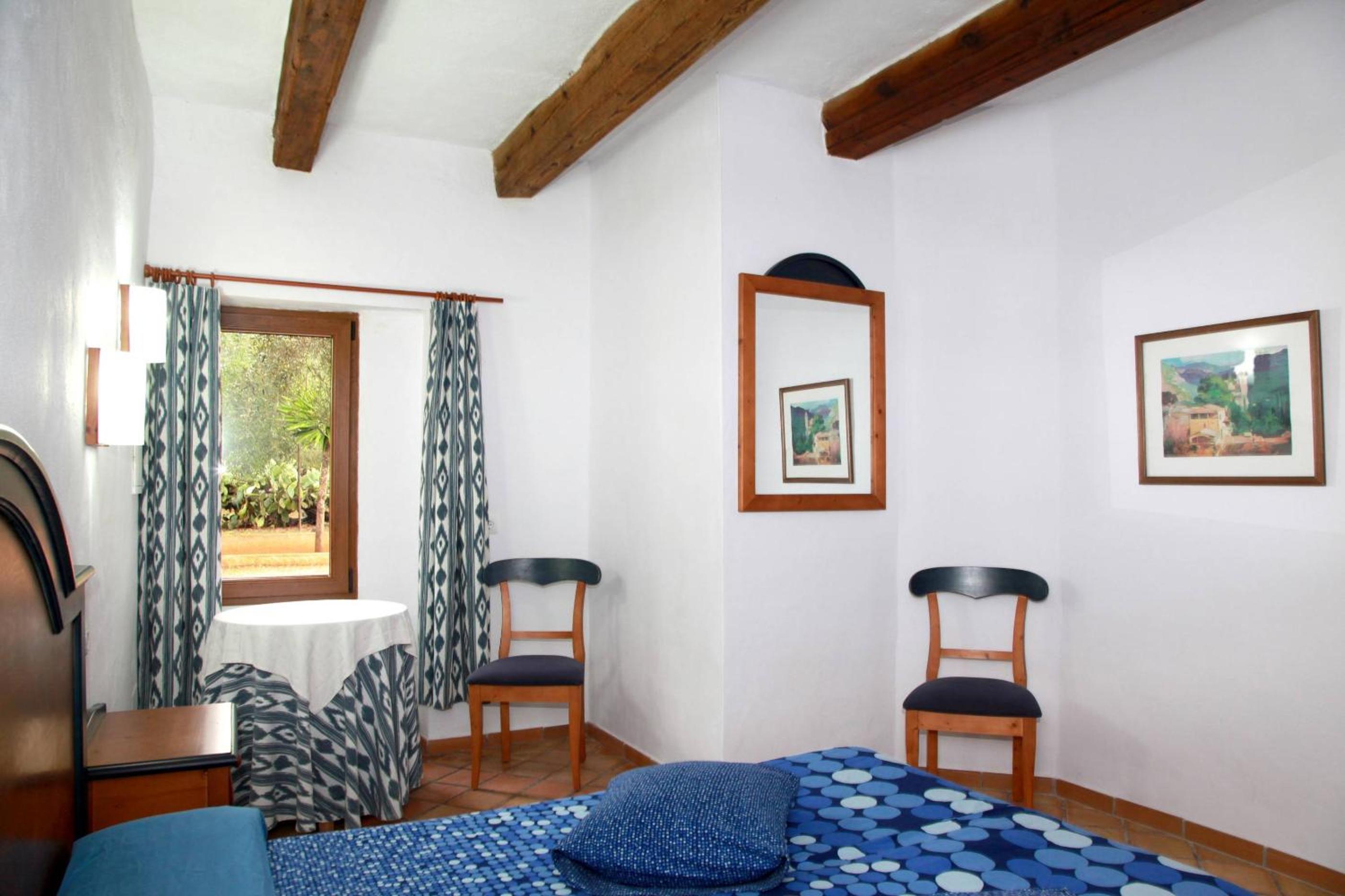 Apartamento de Dos Habitaciones con Terraza