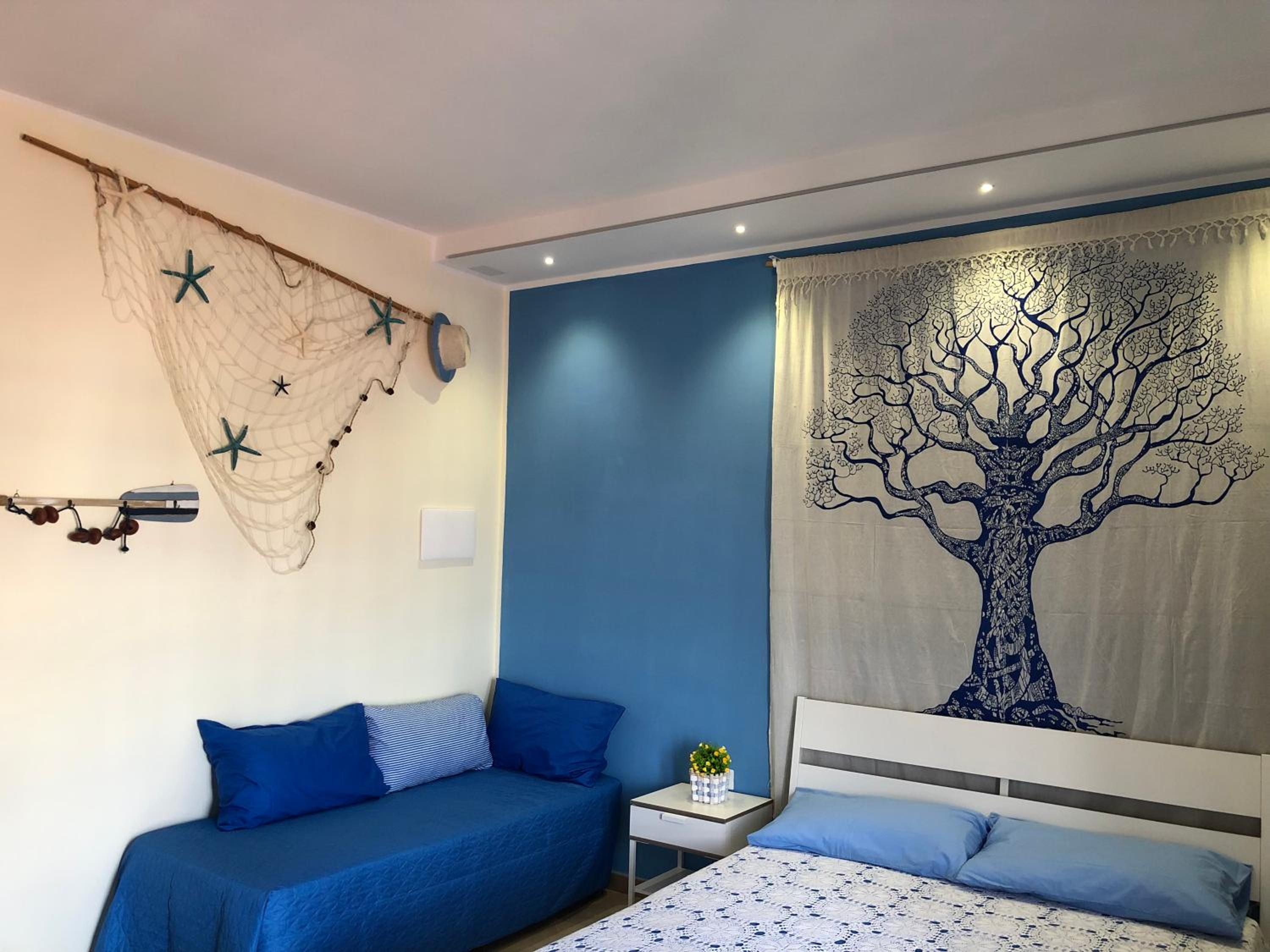 Triple Room with Private Bathroom - Photo 18