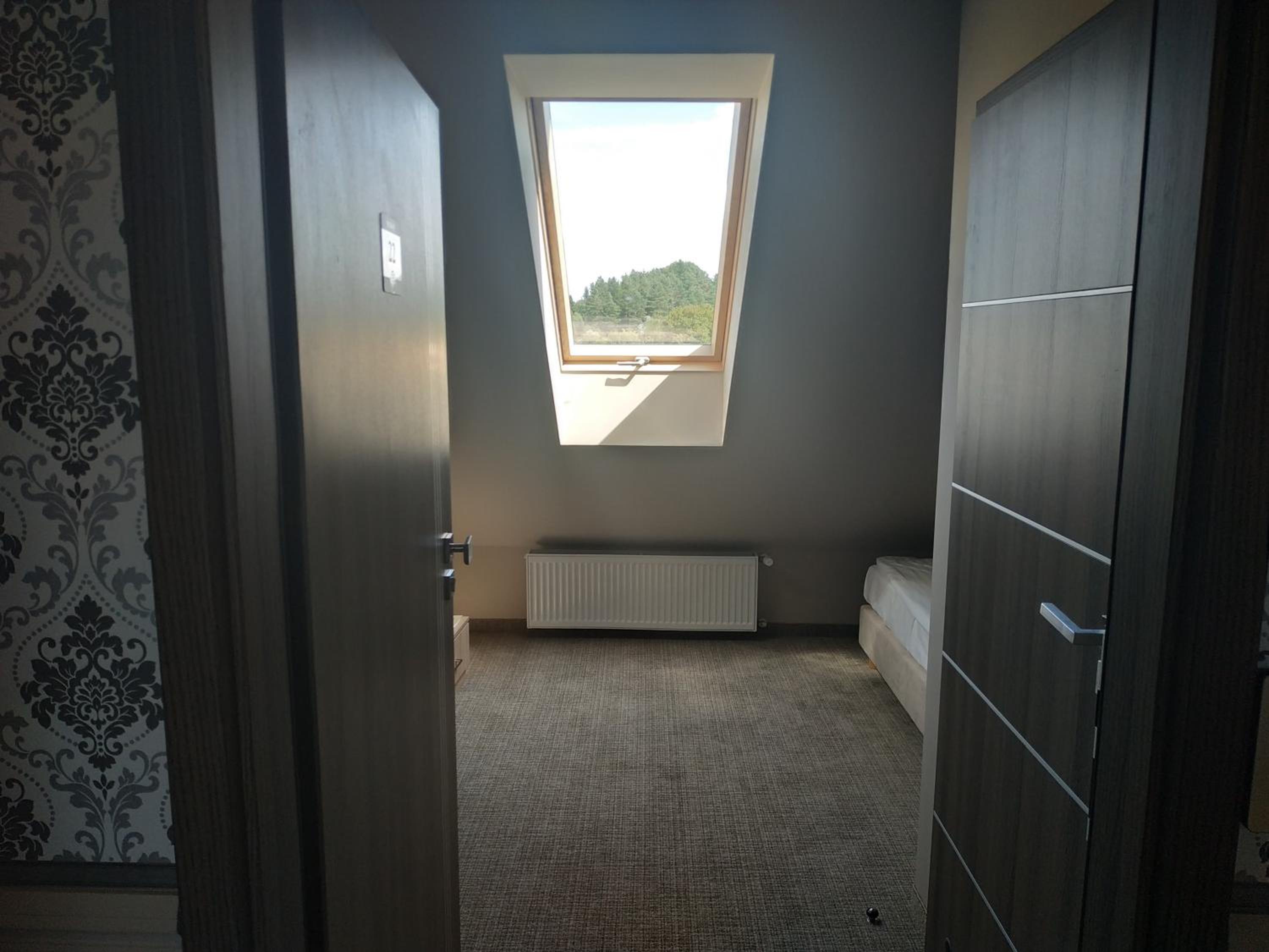 Small Double Room - Photo 1