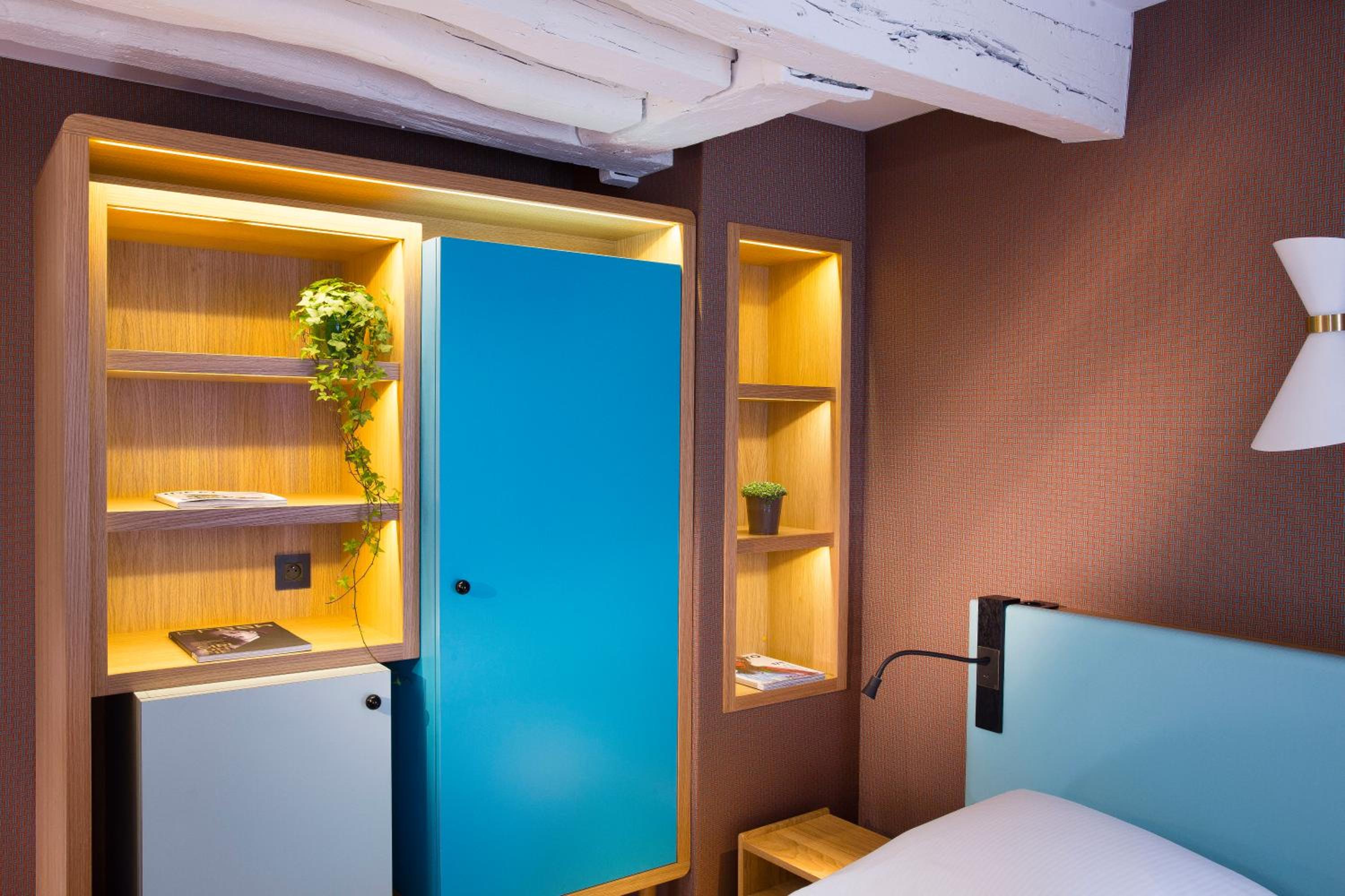 Deluxe Double or Twin Room photo 3