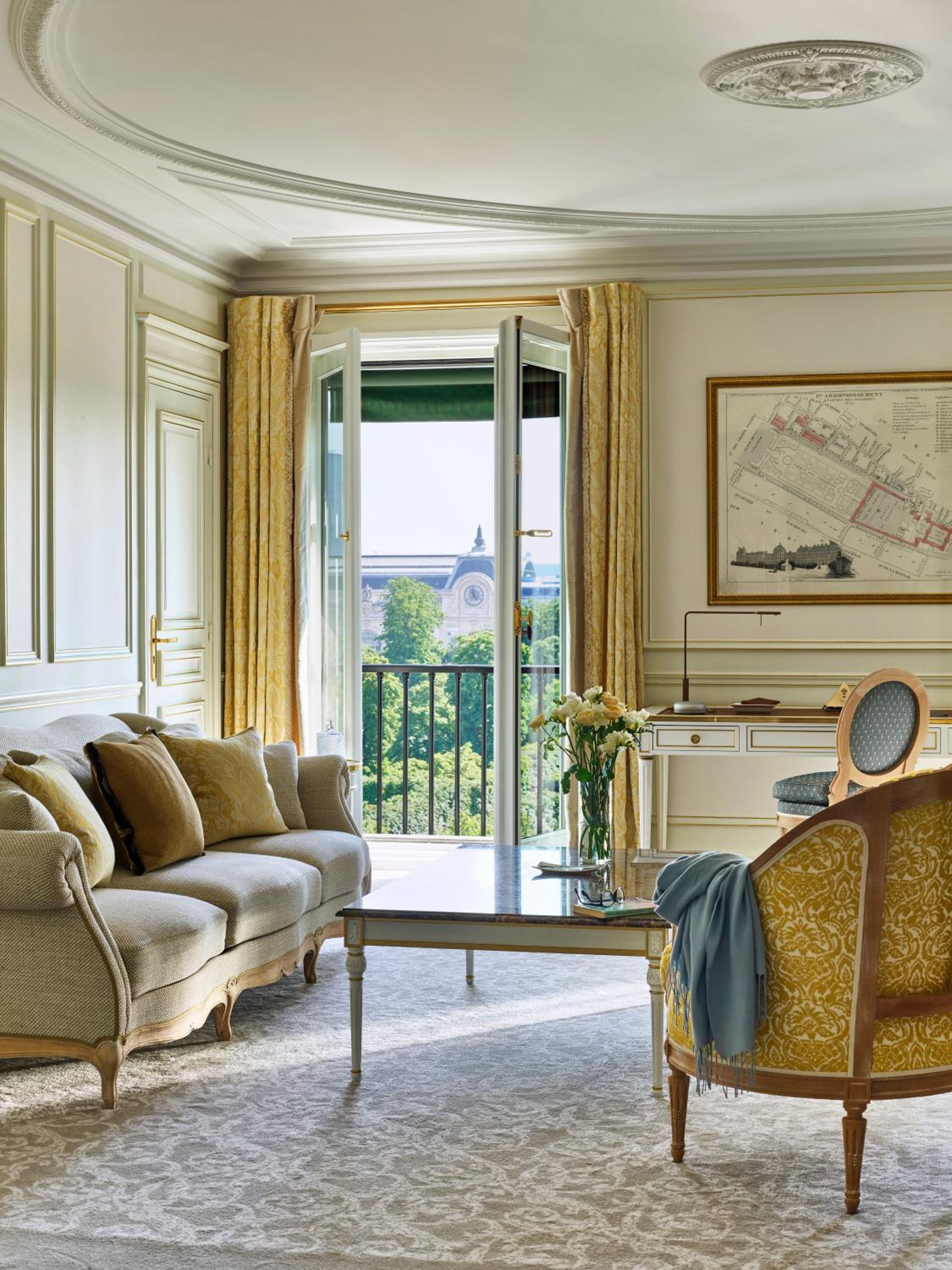 Prestige Suite, Eiffel view