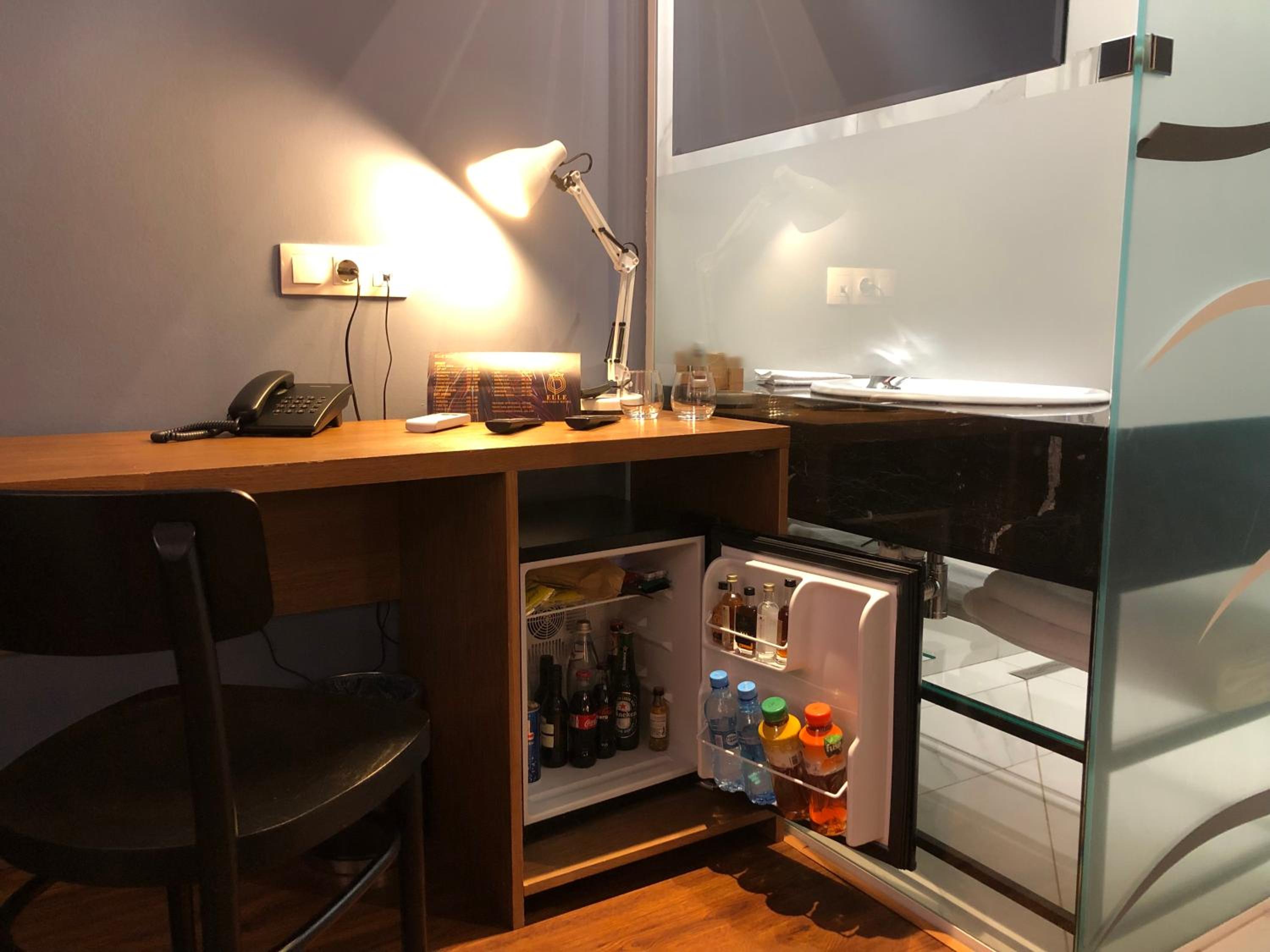 Small Double Room - Photo 3