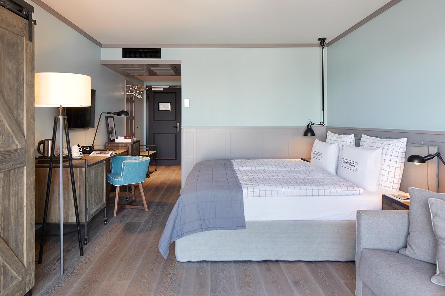 Komfort Doppelzimmer Hafen – Balkon