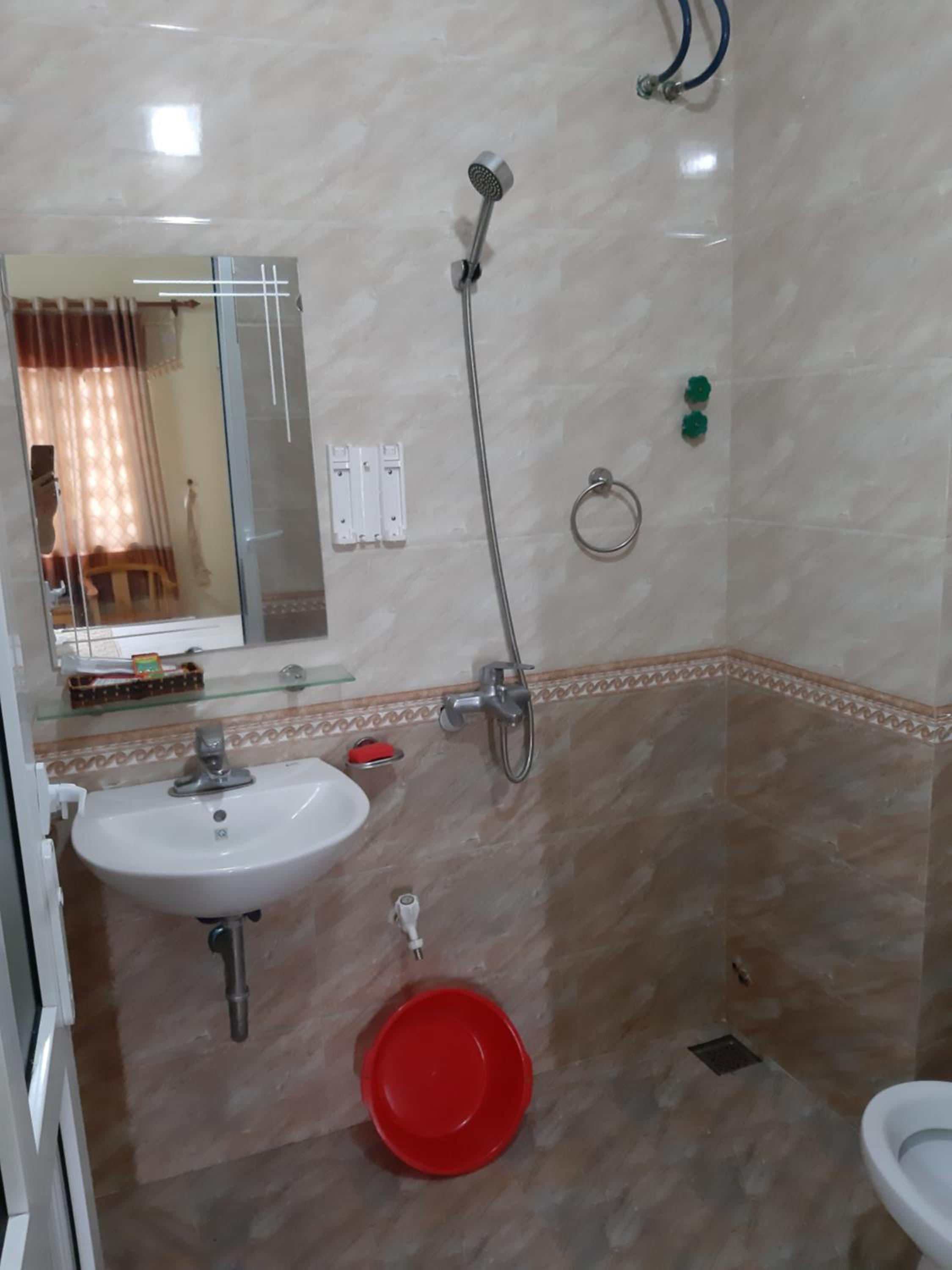 Quadruple Room with Private Bathroom photo 2
