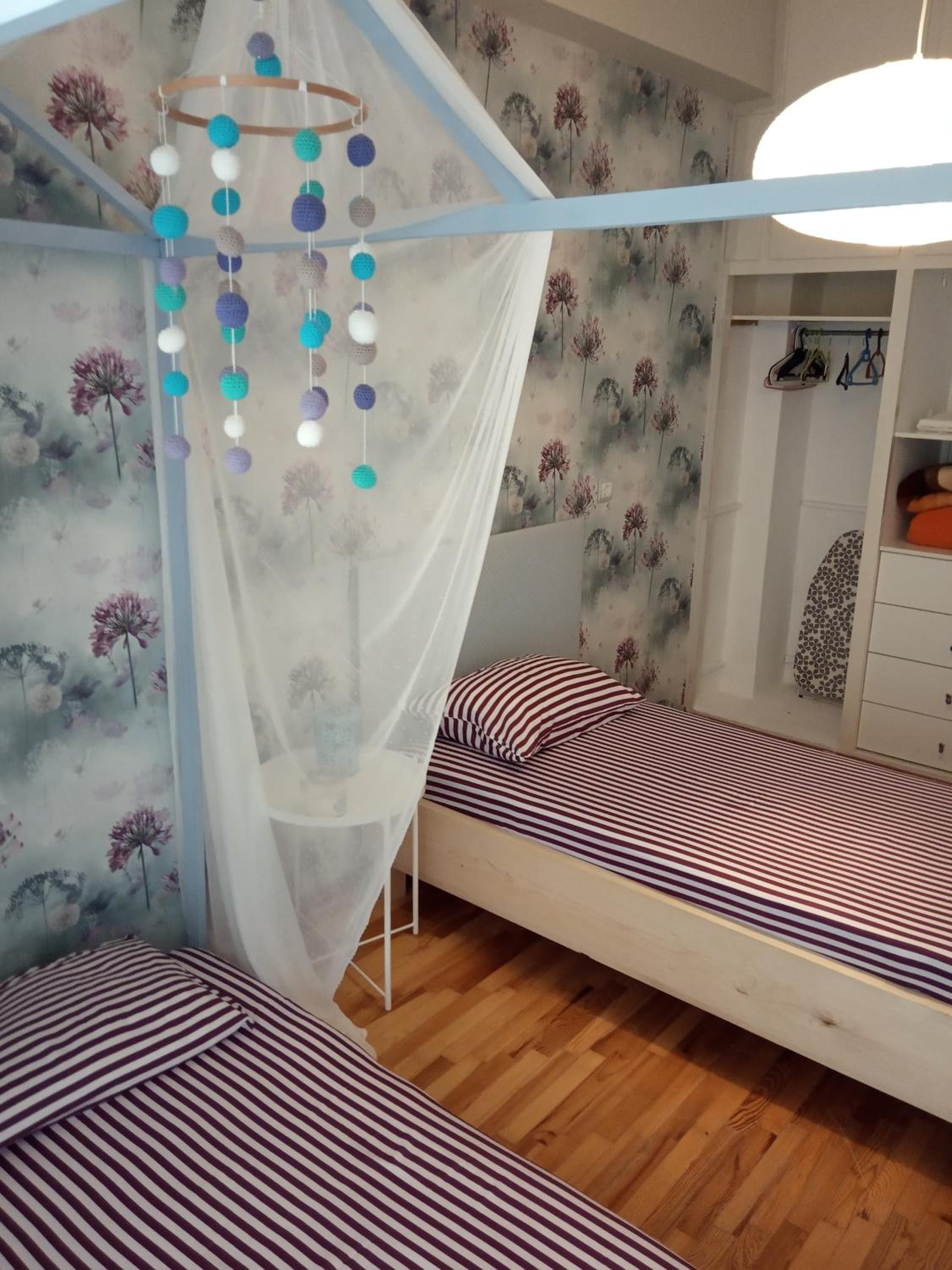 Two-Bedroom Apartment - Photo 32