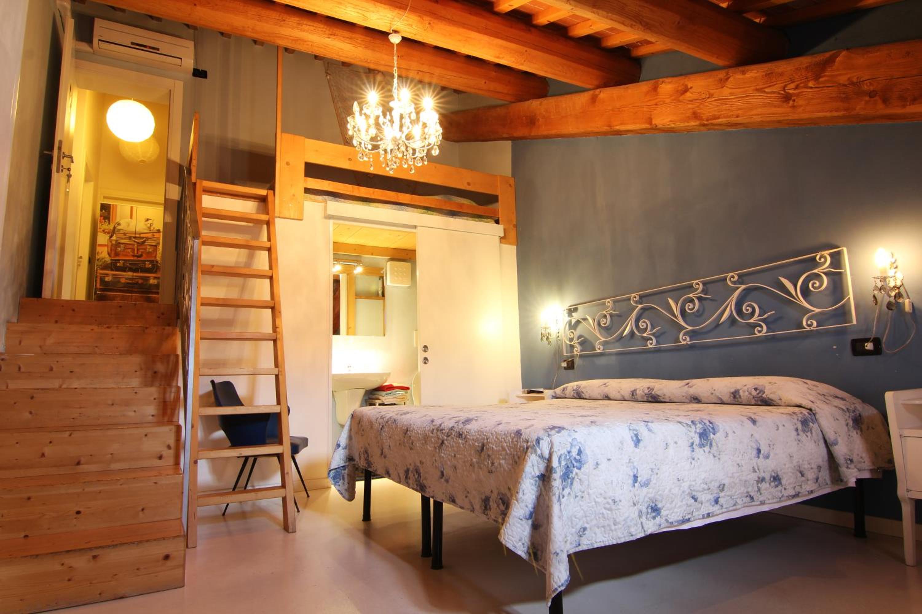Quadruple Room with Bathroom photo 1