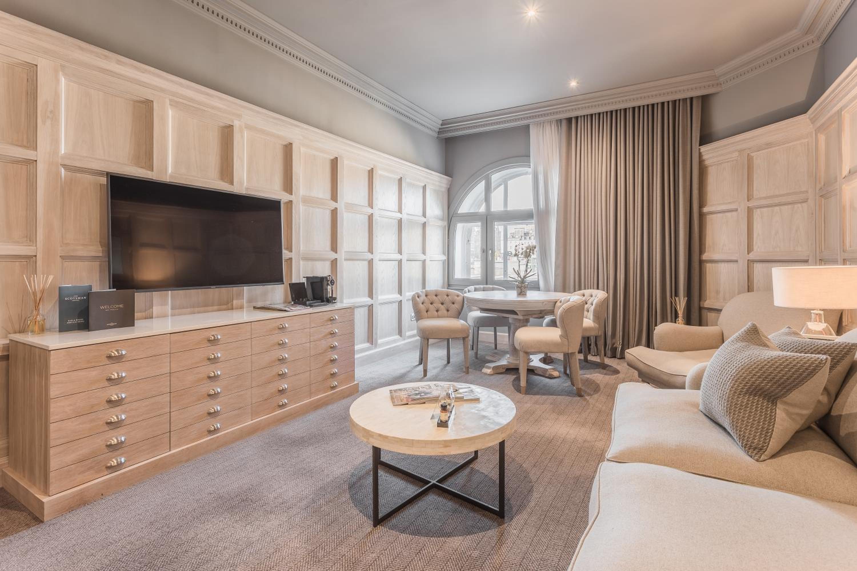 Headline Suite thumbnail 5