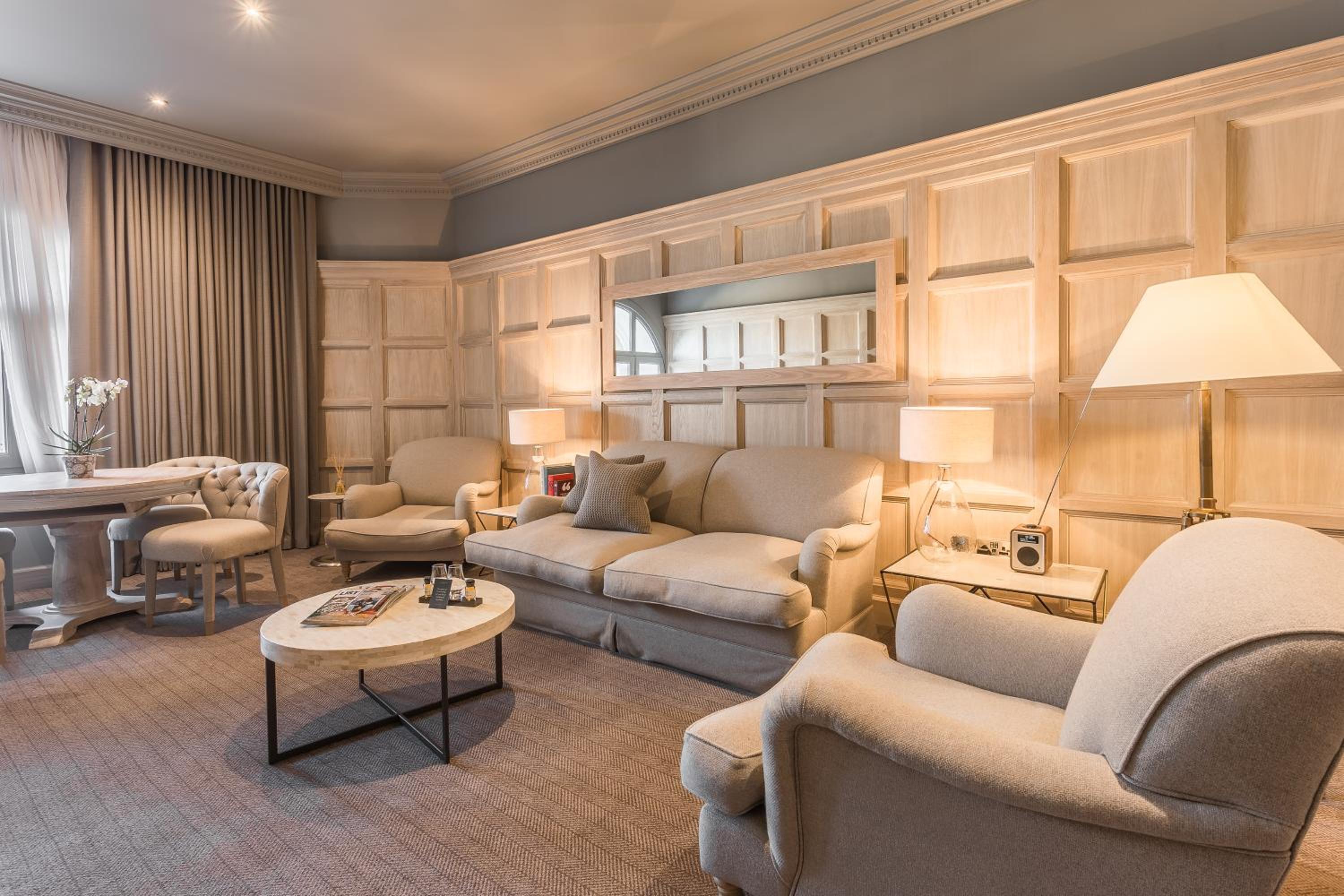 Headline Suite