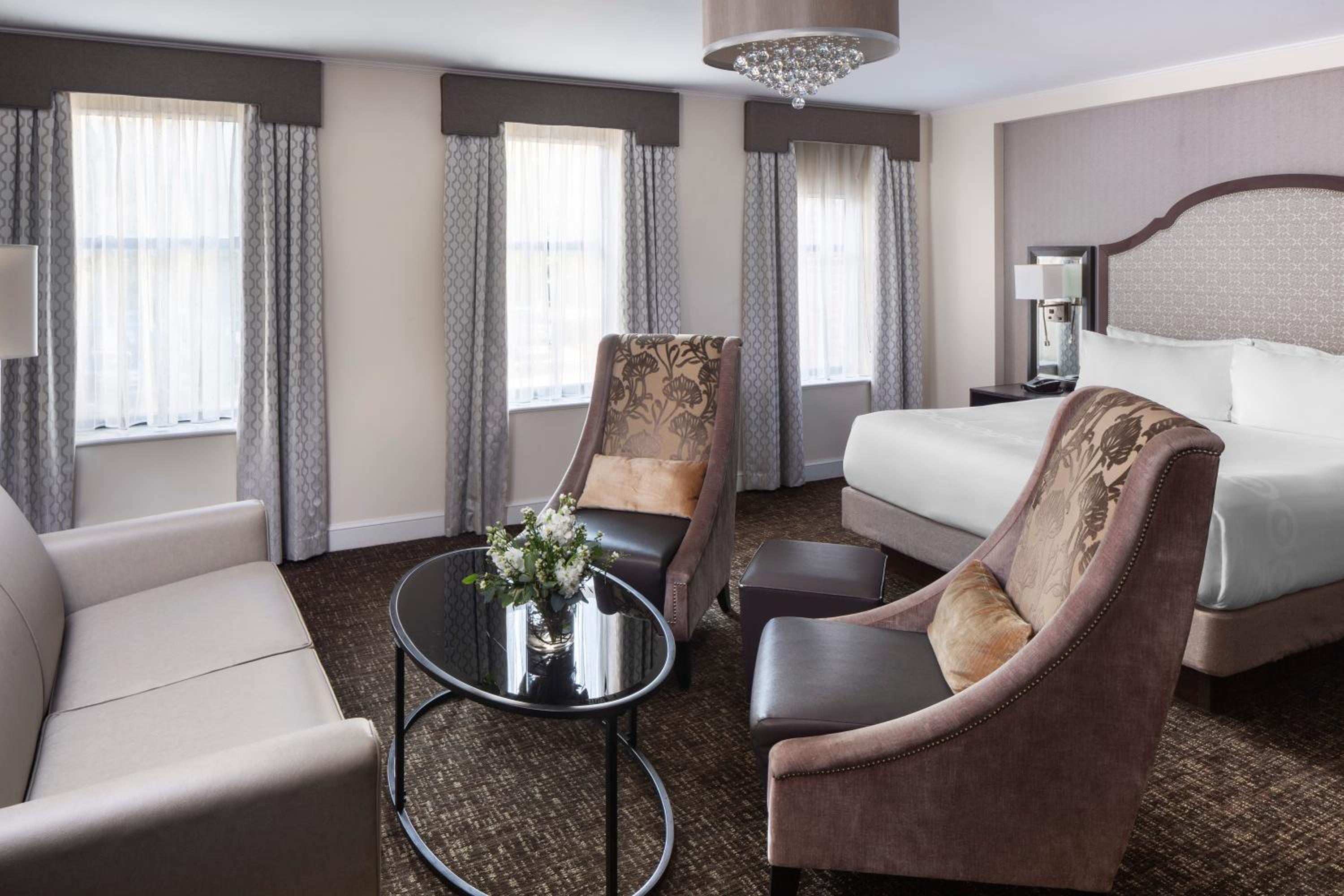 King Studio Suite