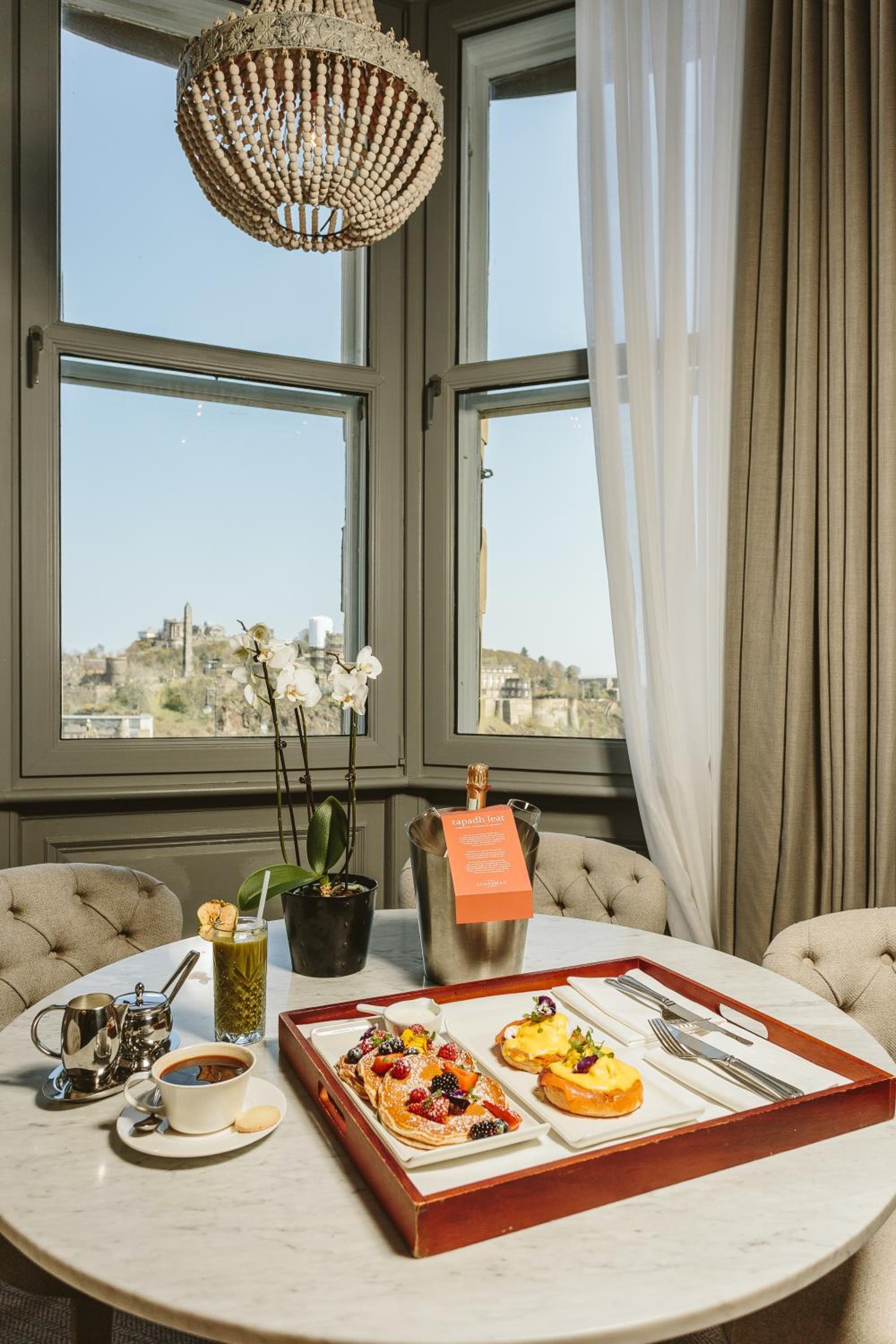 Feature Twin or Double Room City View - Photo 14