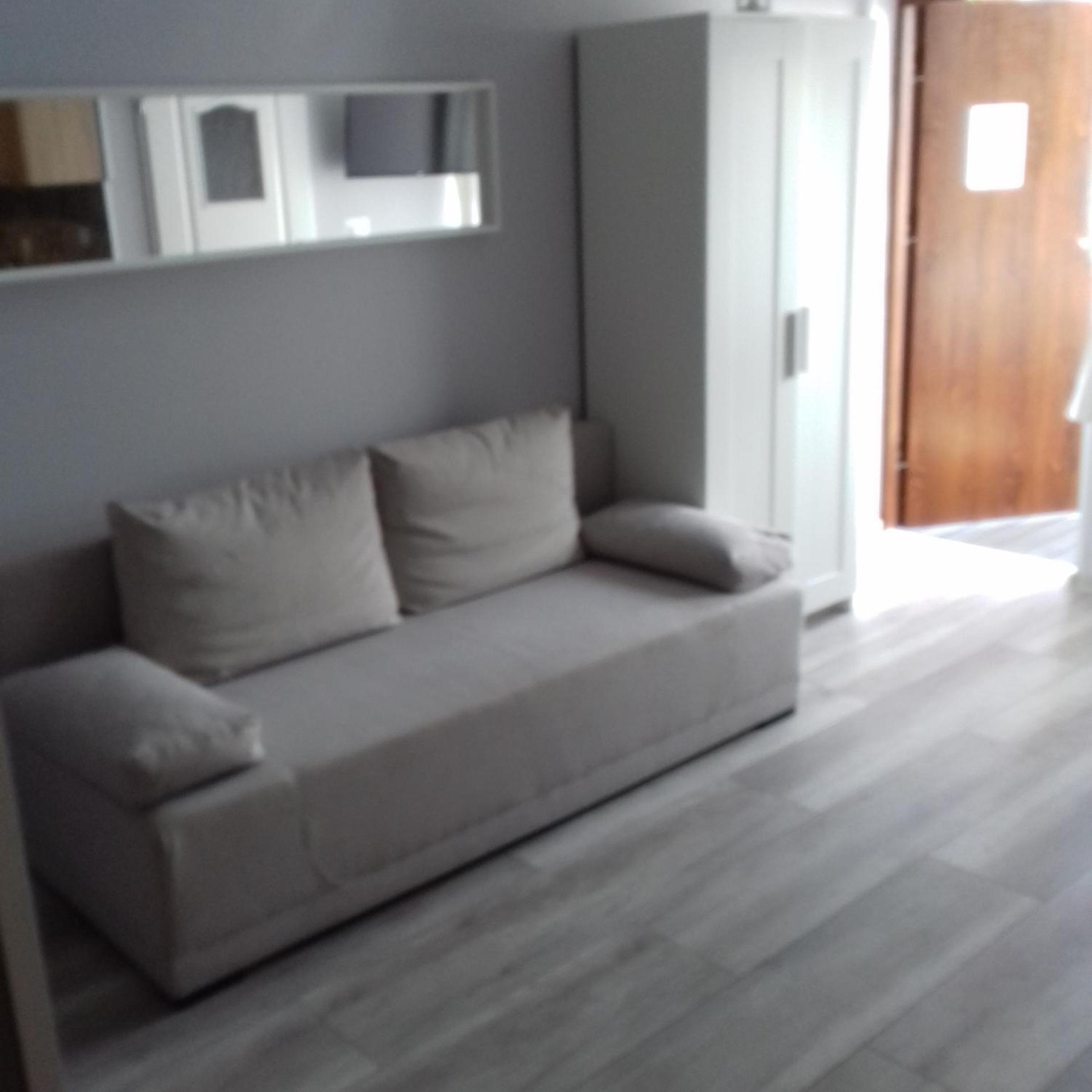 Apartment - Split Level - Photo 3