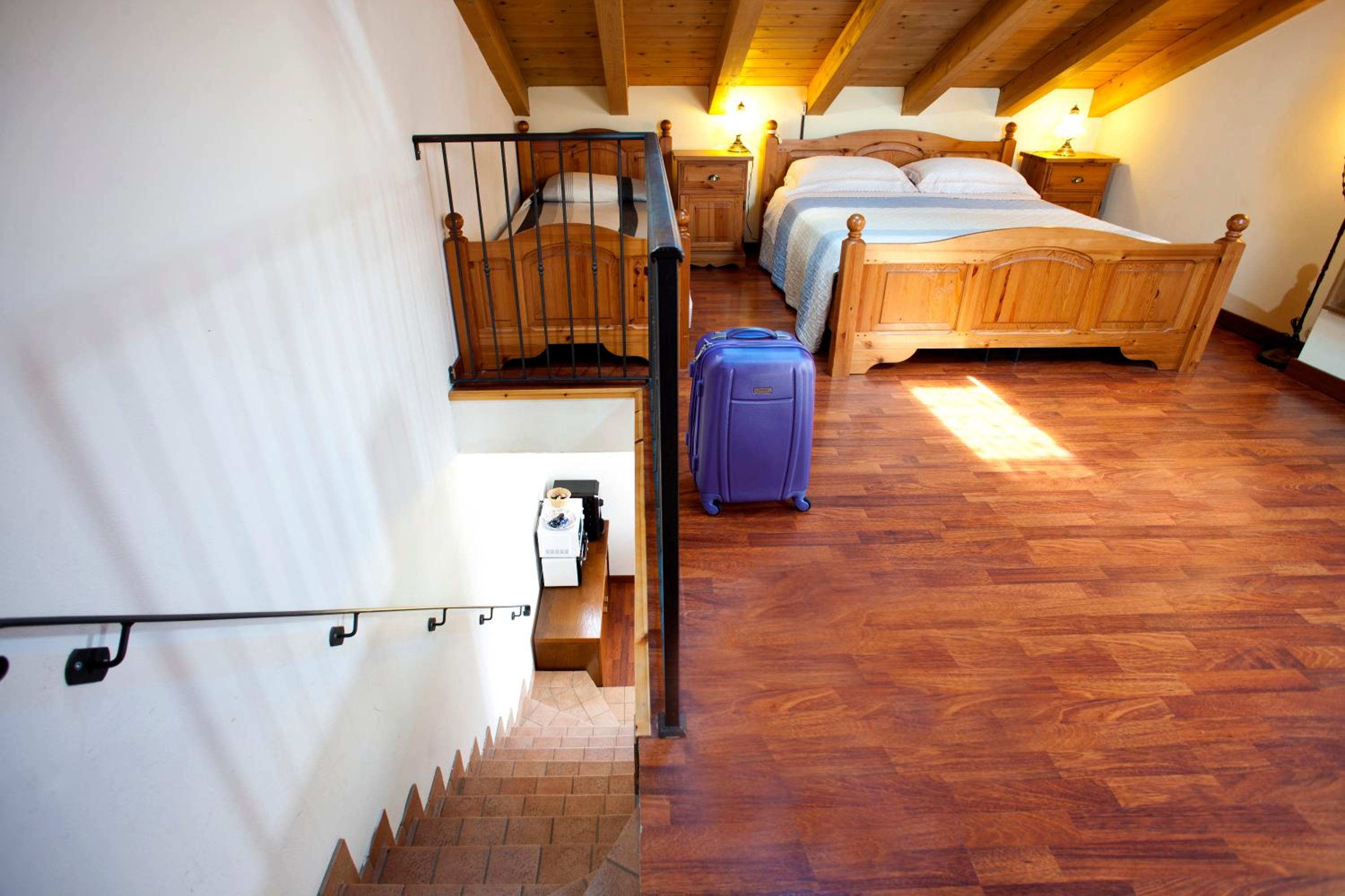 One-Bedroom Apartment - Penthouse  photo 1