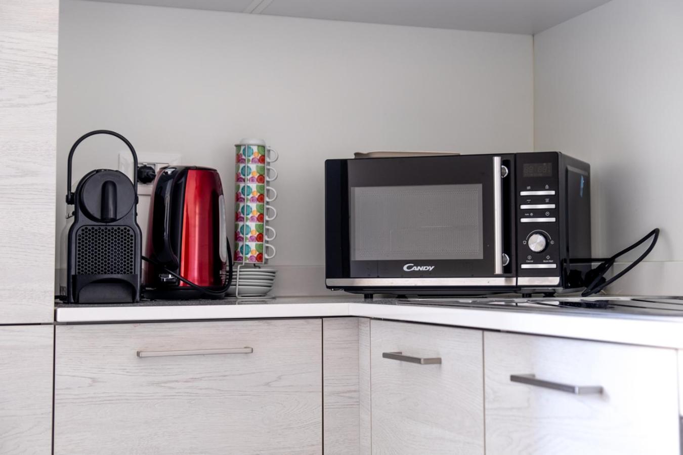One-Bedroom Apartment - Photo 37