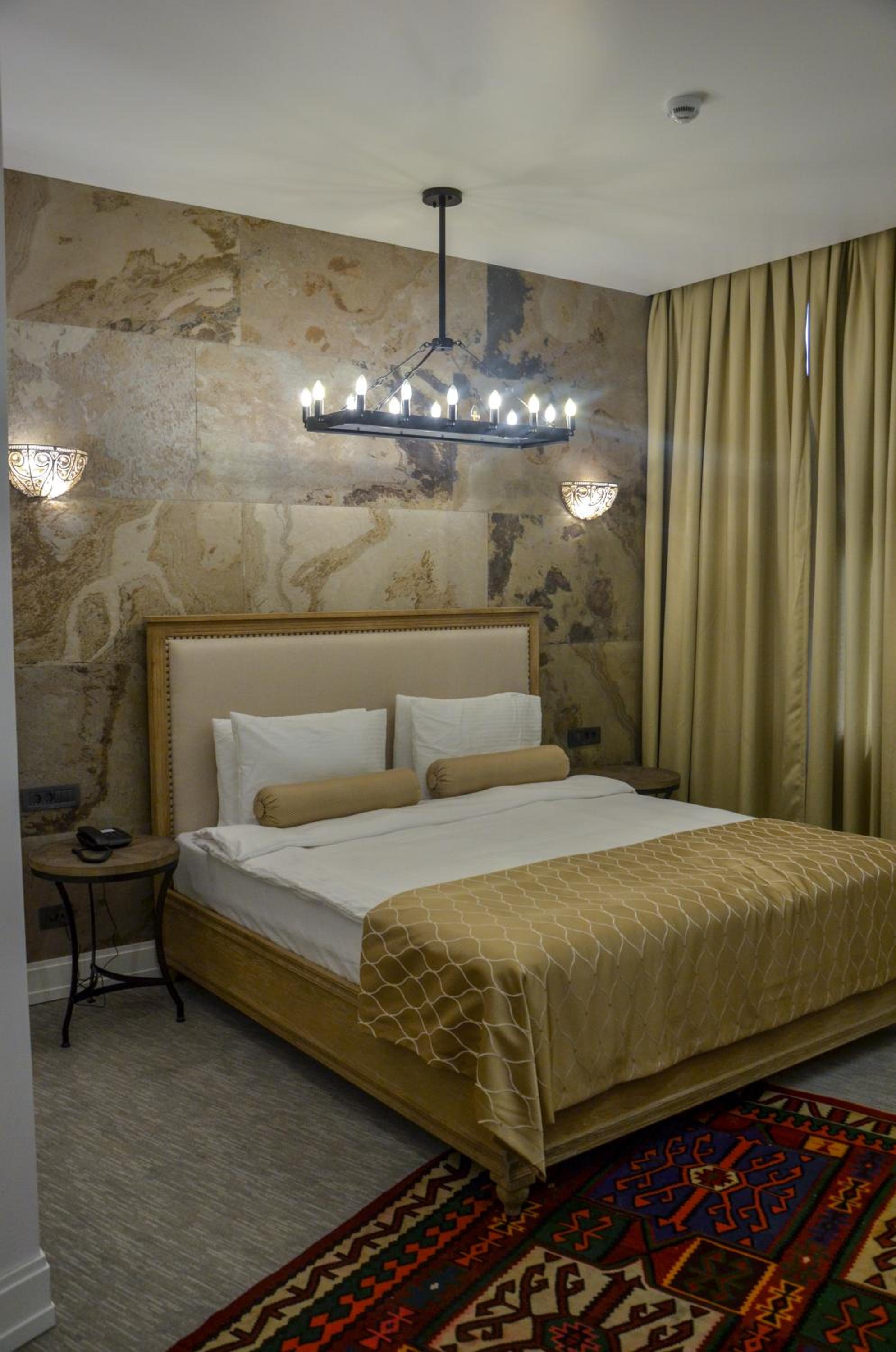 Economy Double Room - Photo 5