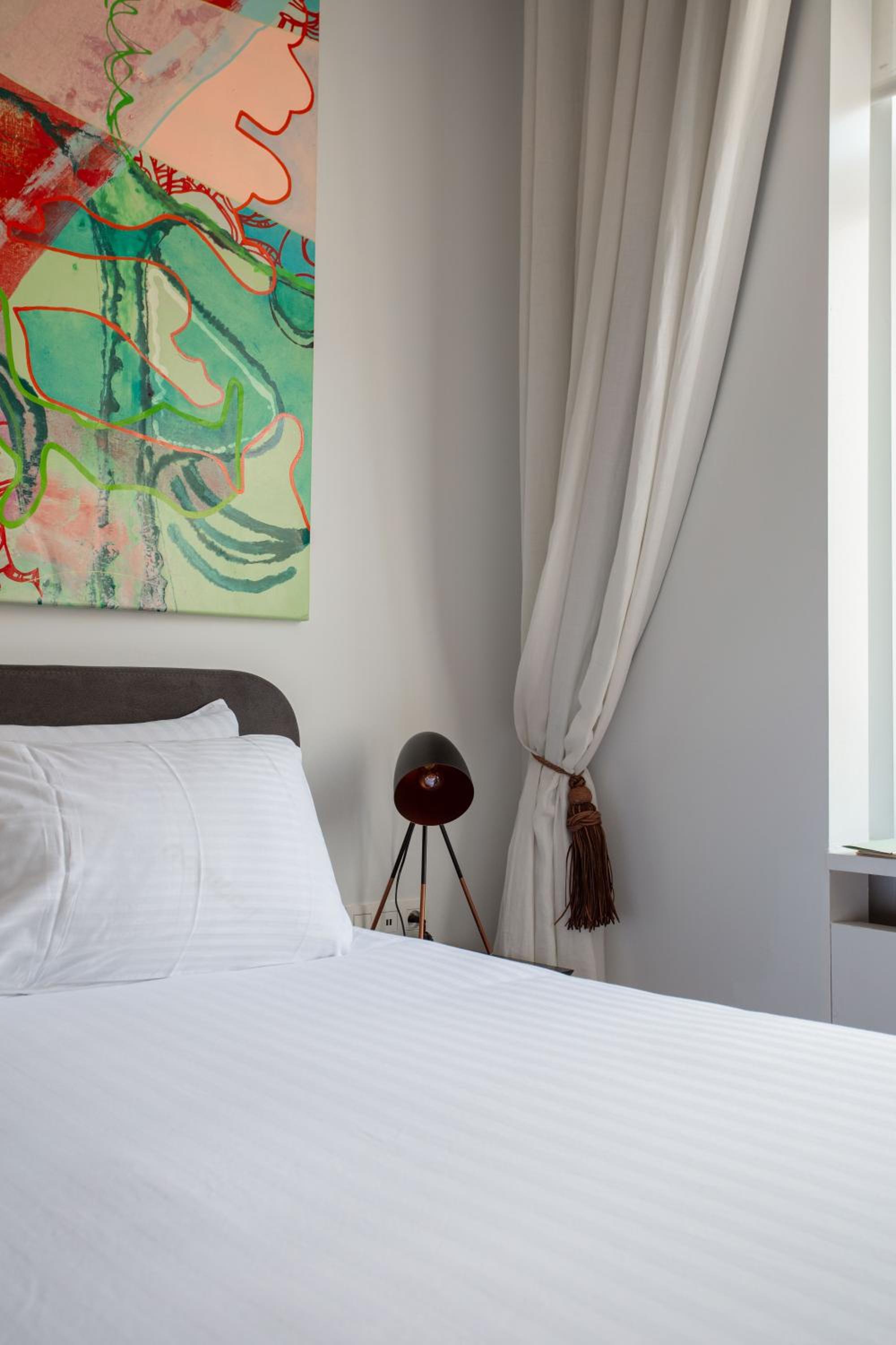 Double Room with Private Bathroom - Photo 11