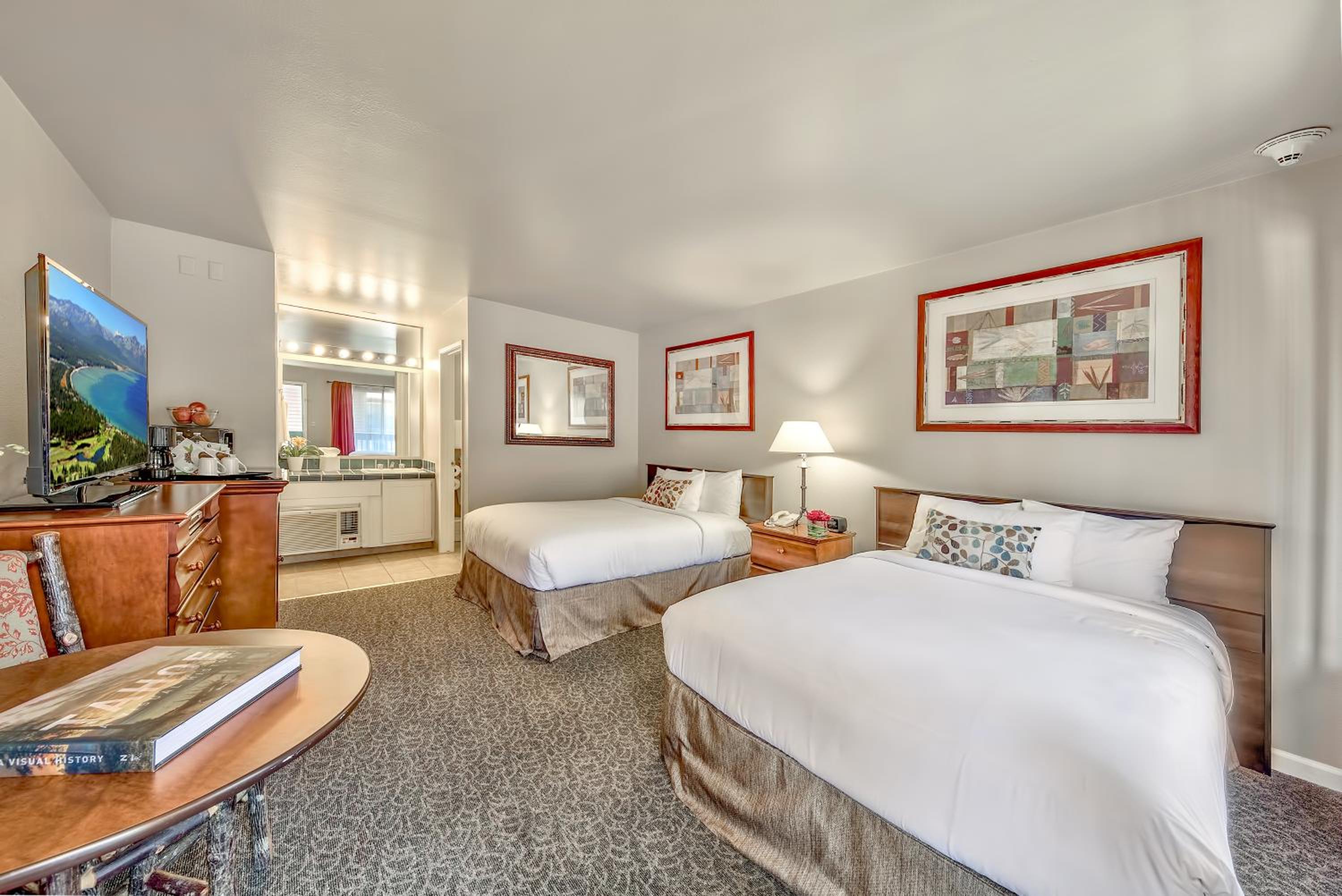 Standard Room with Two Double Beds
