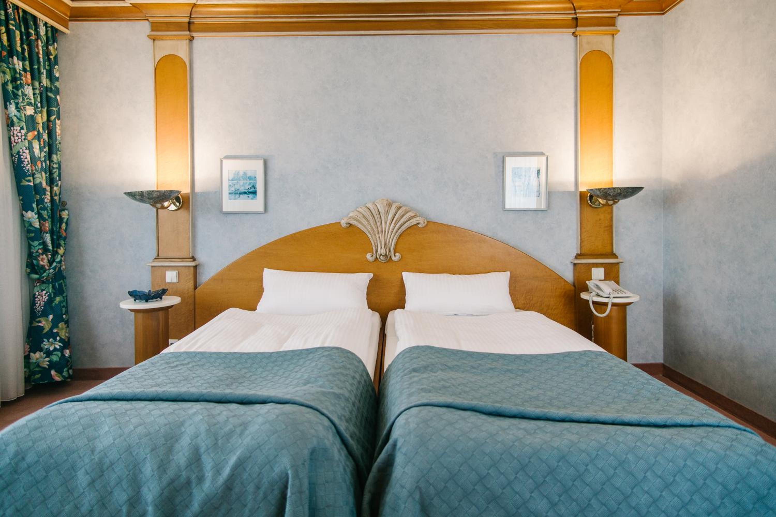 Single Room Elegance photo 2