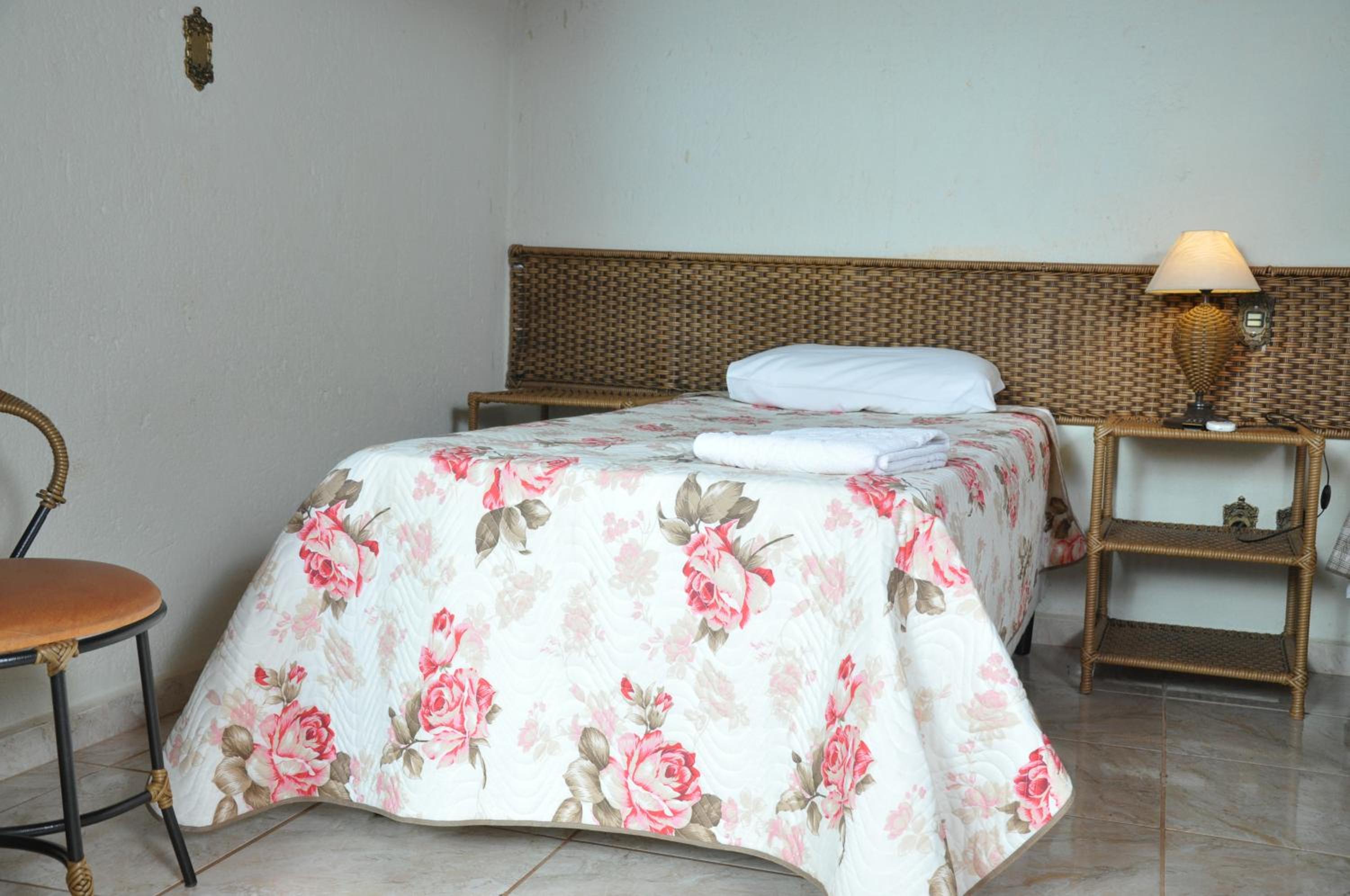 Double Room - Photo 15