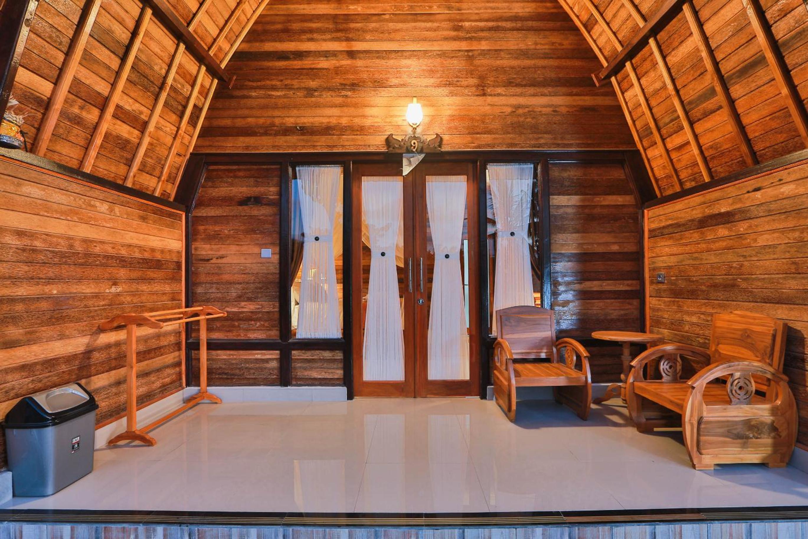Deluxe Bungalow - Photo 28