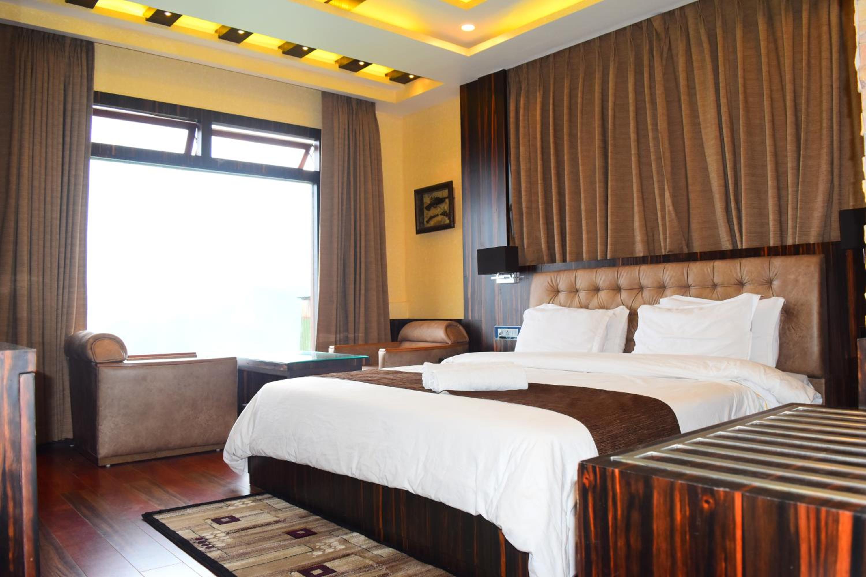 Mountain View Room - Photo 5