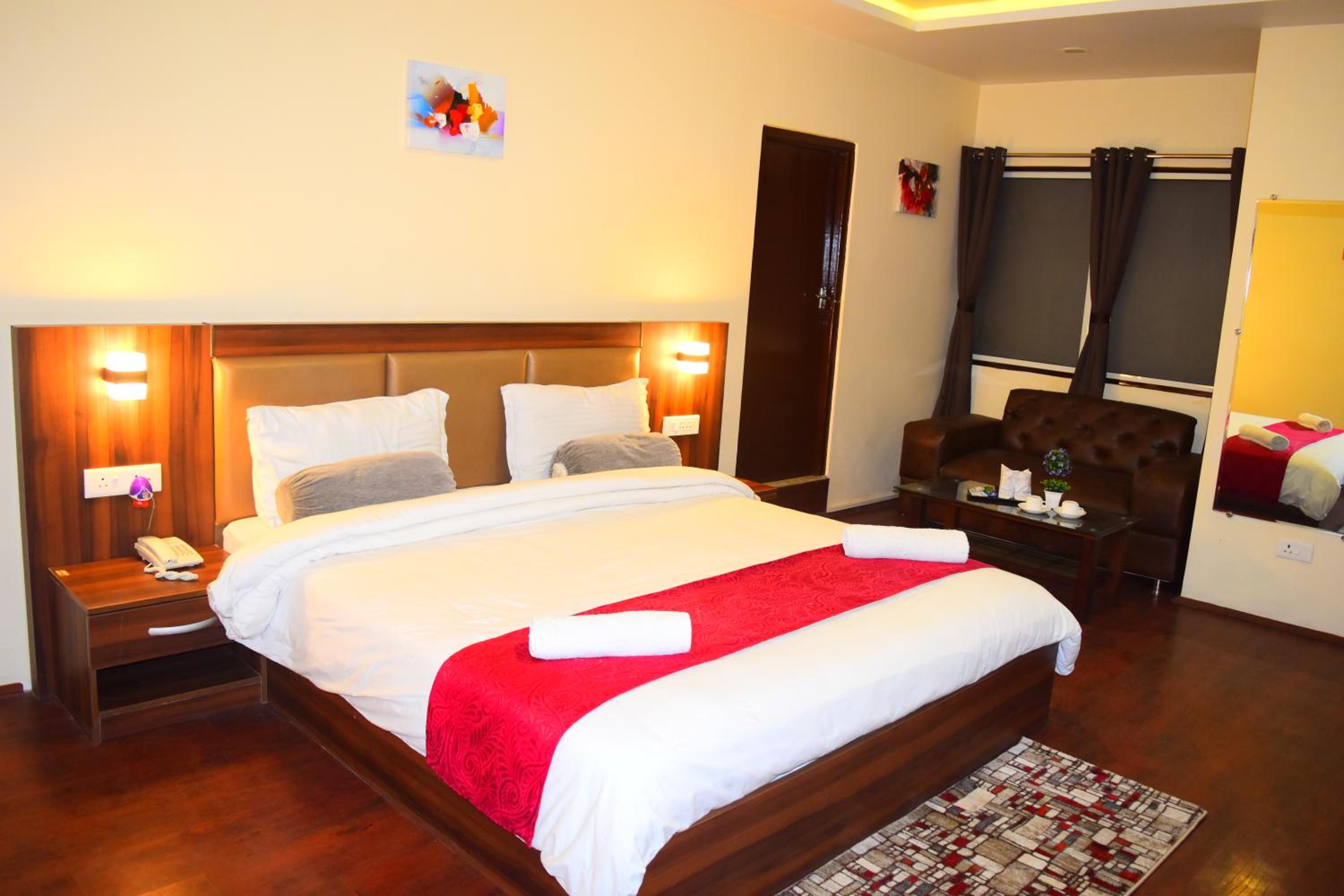 Super Deluxe Room - Photo 1