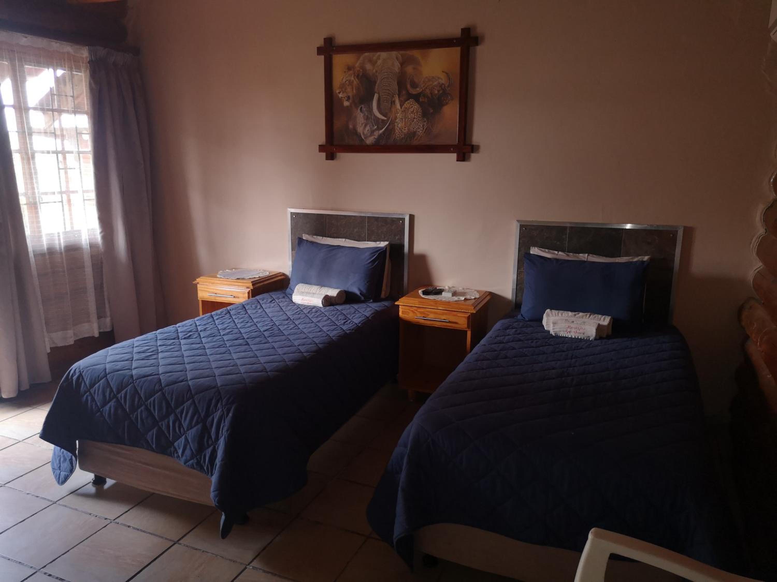 Standard Double Room - Photo 6