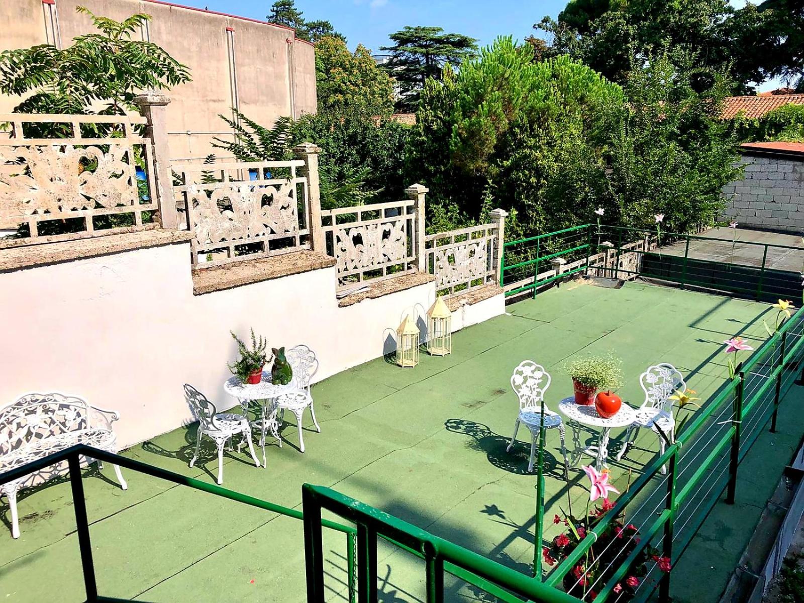 Deluxe Double or Twin Room with Balcony - Photo 10