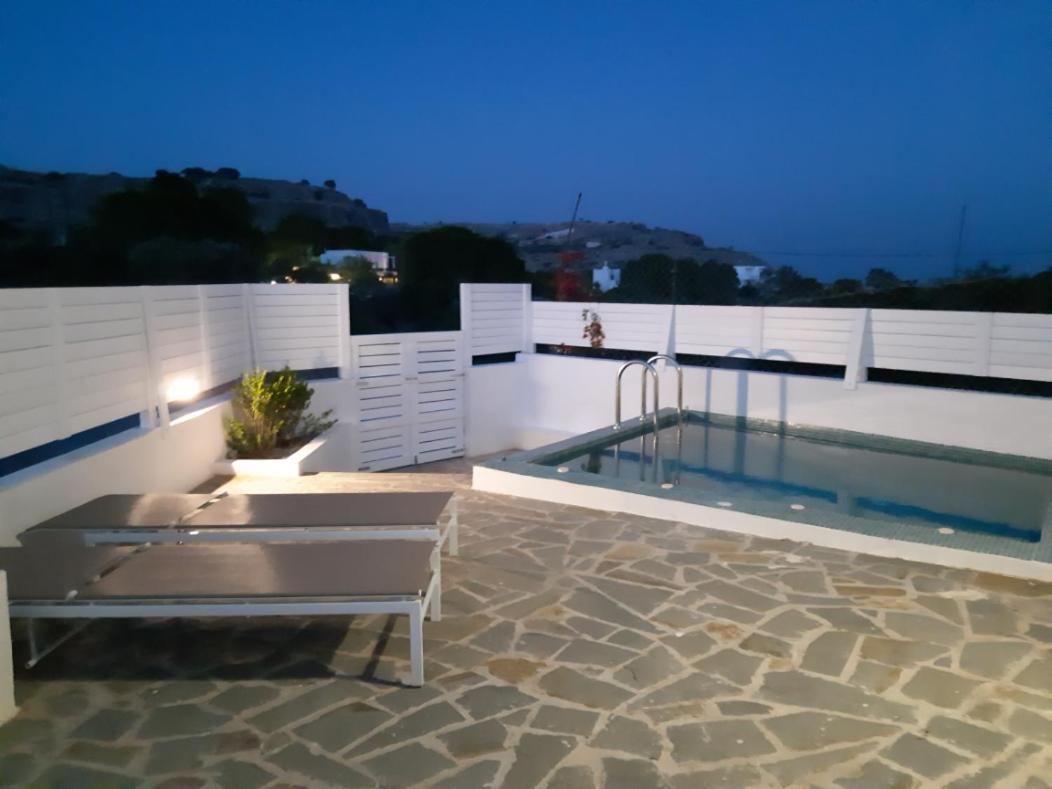 Three-Bedroom Villa photo 3