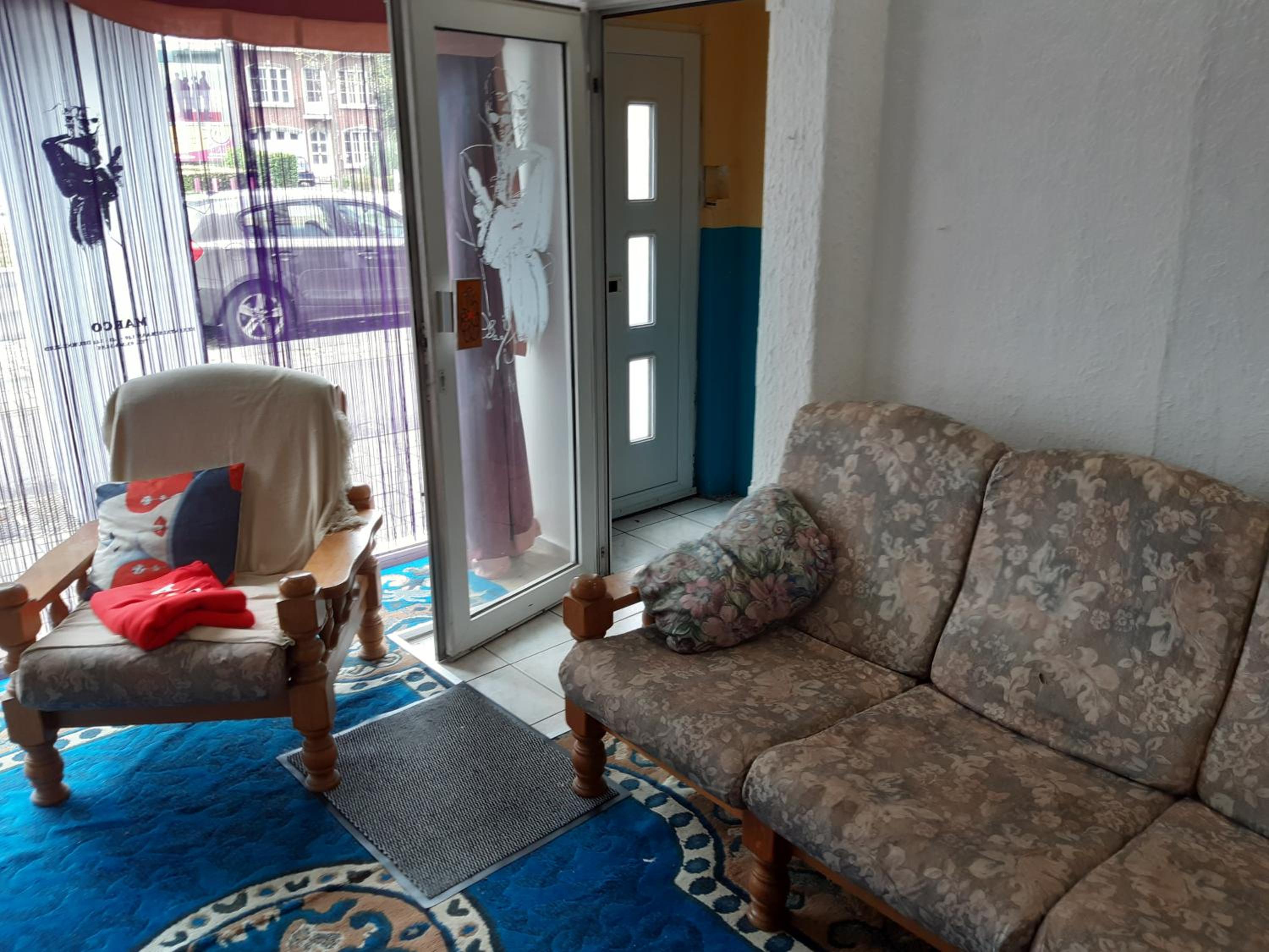 Two-Bedroom Apartment - Photo 18