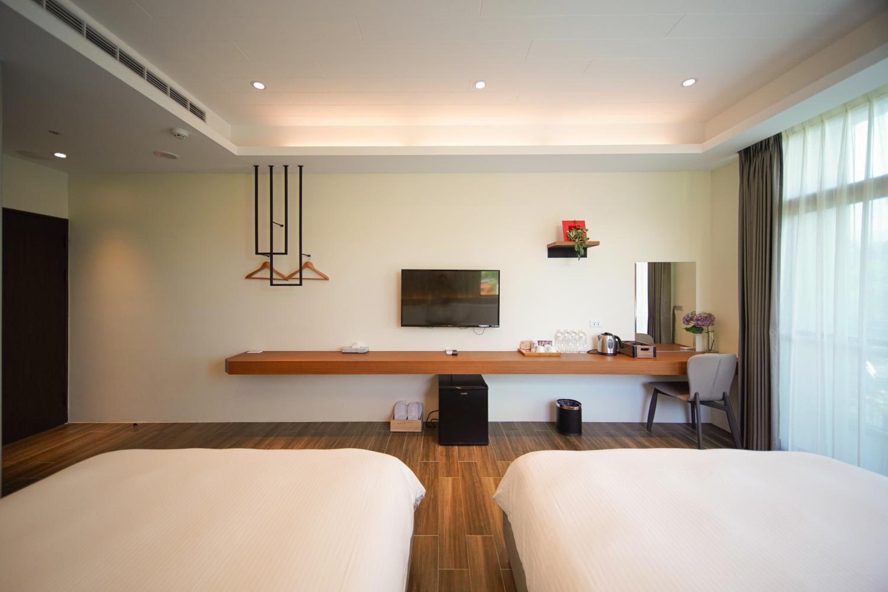 Quadruple Room with Mountain View