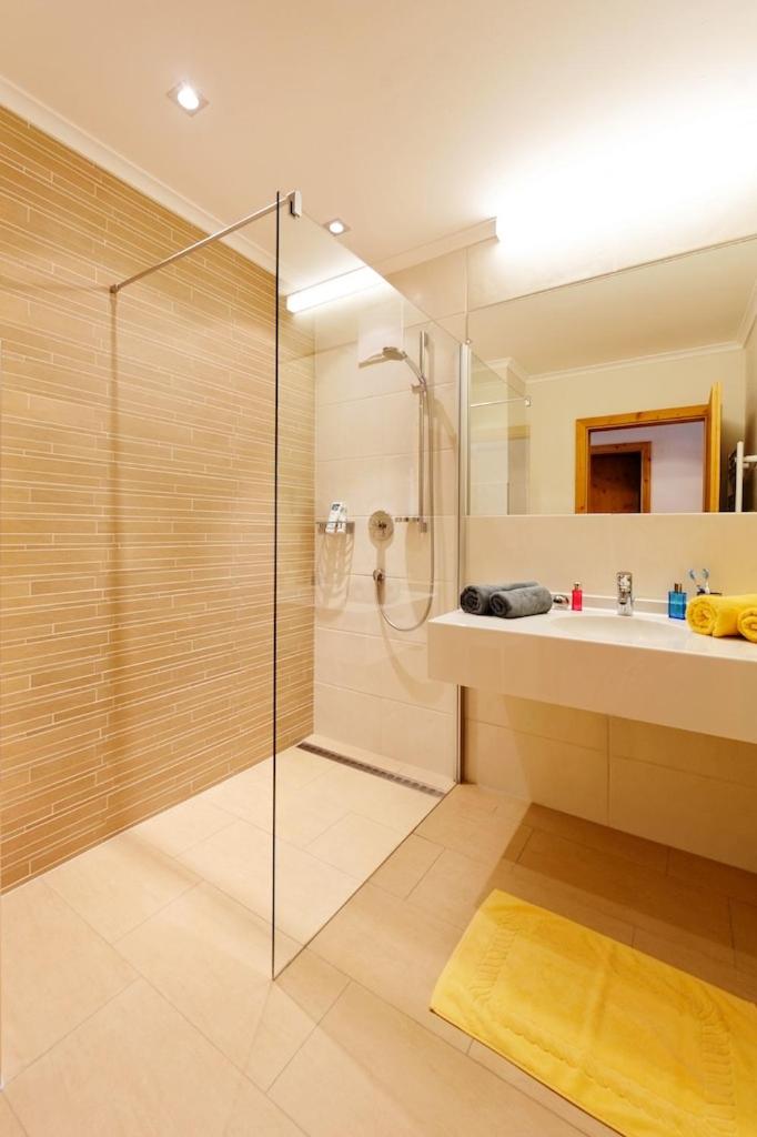 Superior Double Room with Sofa - Photo 6
