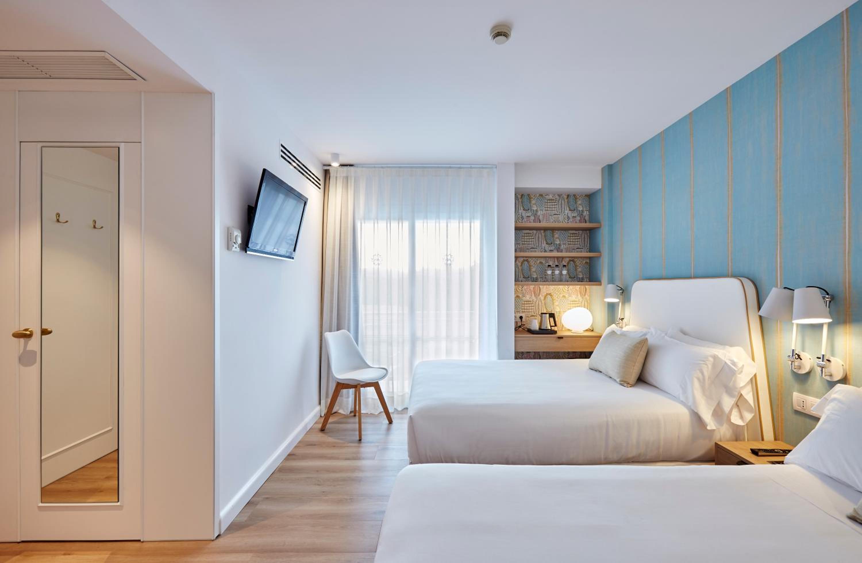 Comfort Quadruple Room - Photo 2