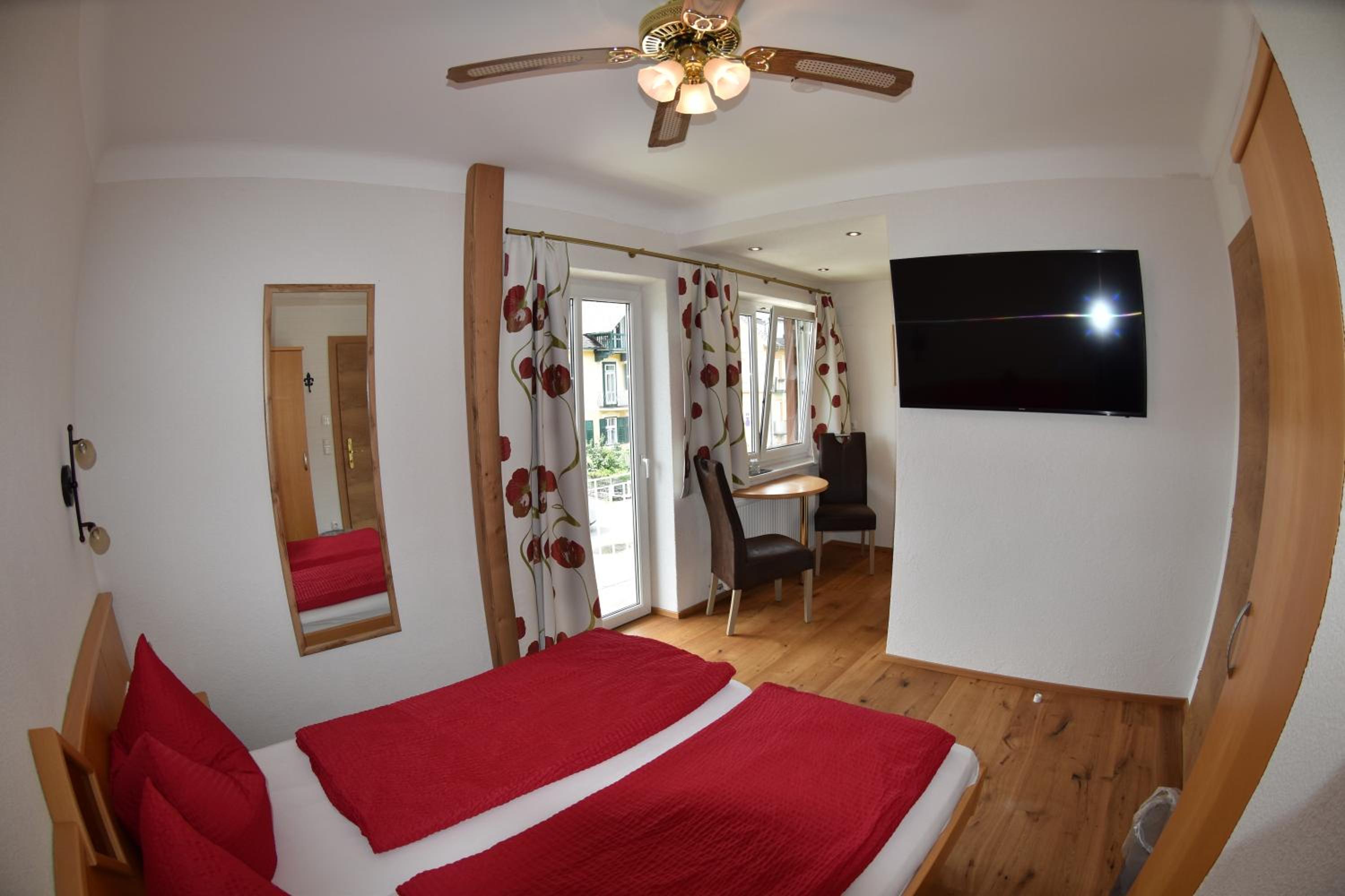 Superior Queen Room photo 1