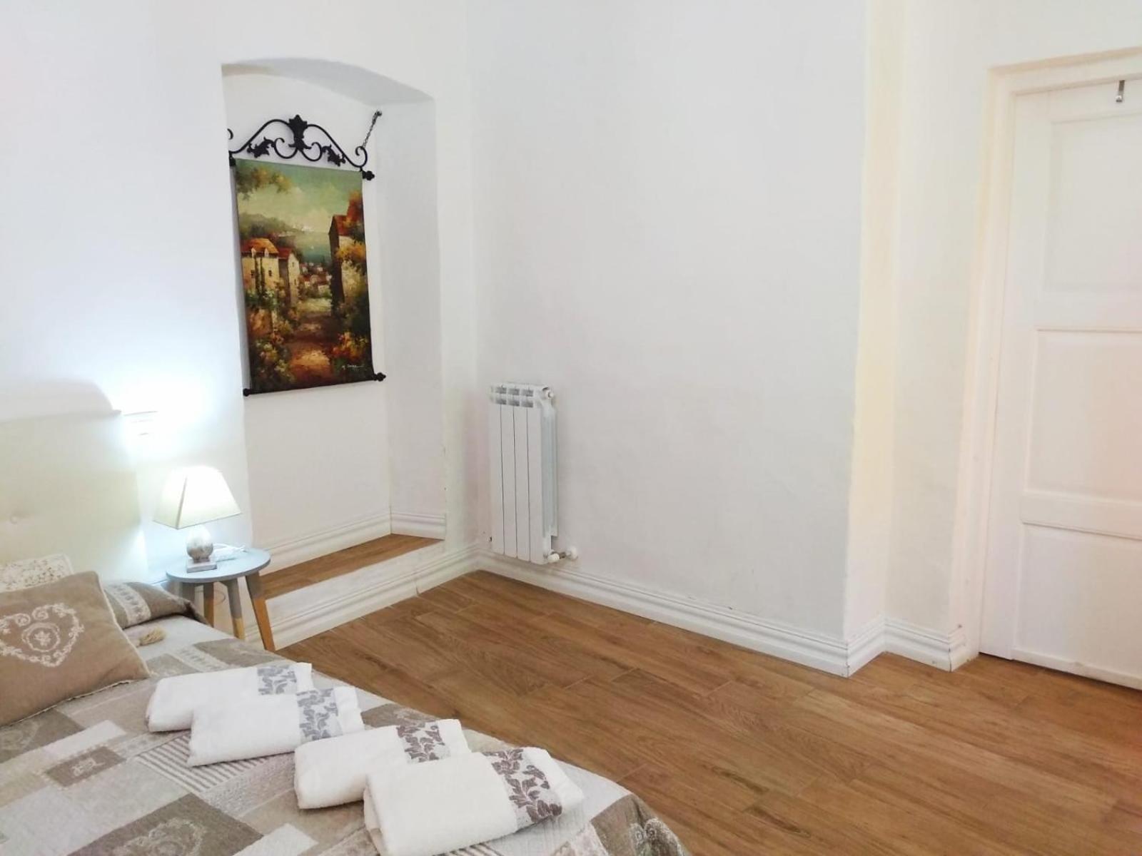 Two-Bedroom Apartment - Photo 7