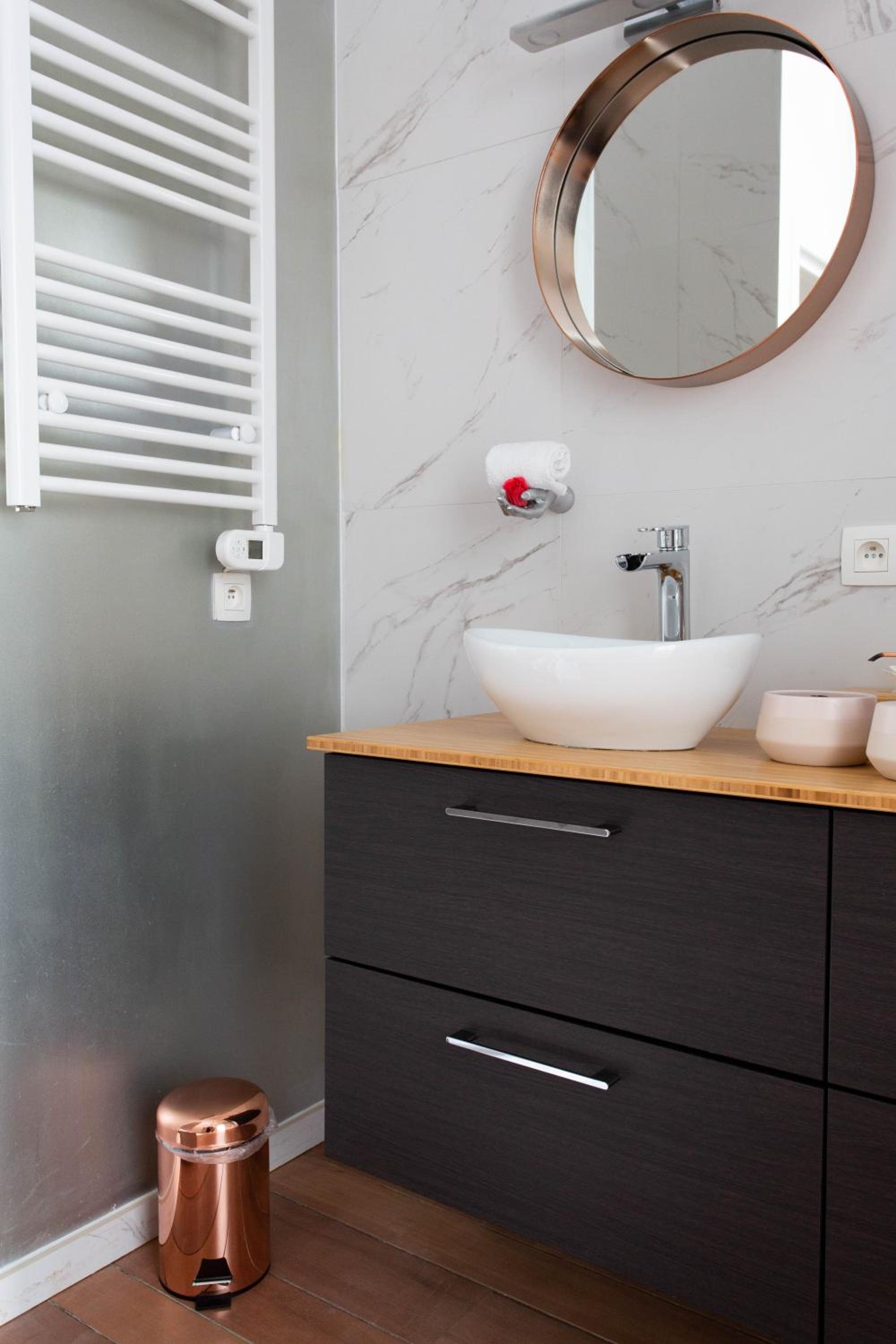 Double Room with Private Bathroom - Photo 3