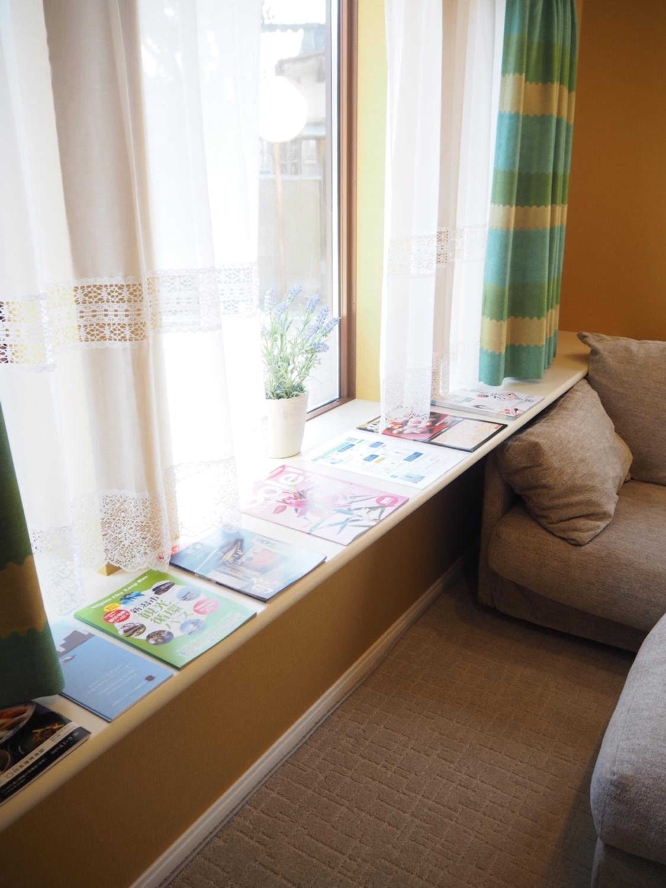 Three-Bedroom House - Photo 8