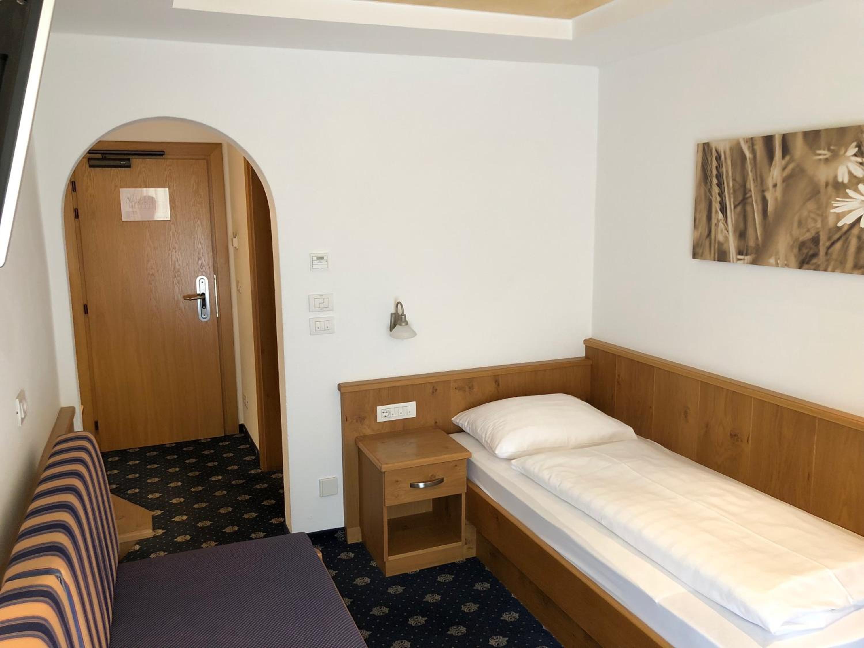 Single Room photo 1
