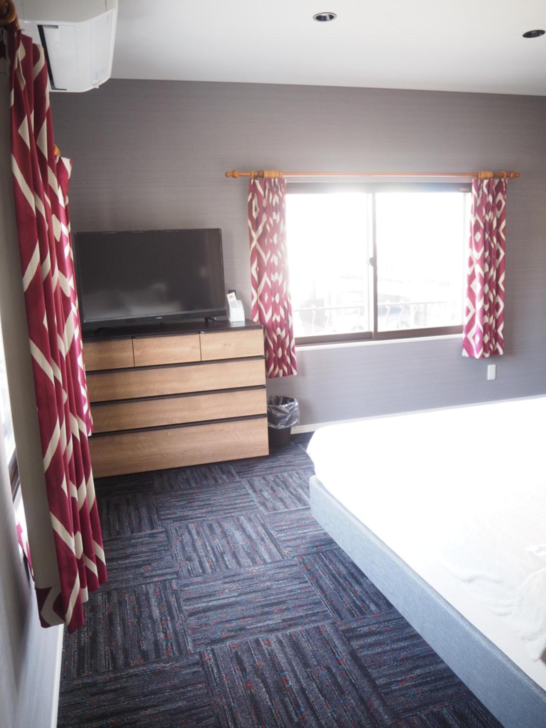 Three-Bedroom House - Photo 32