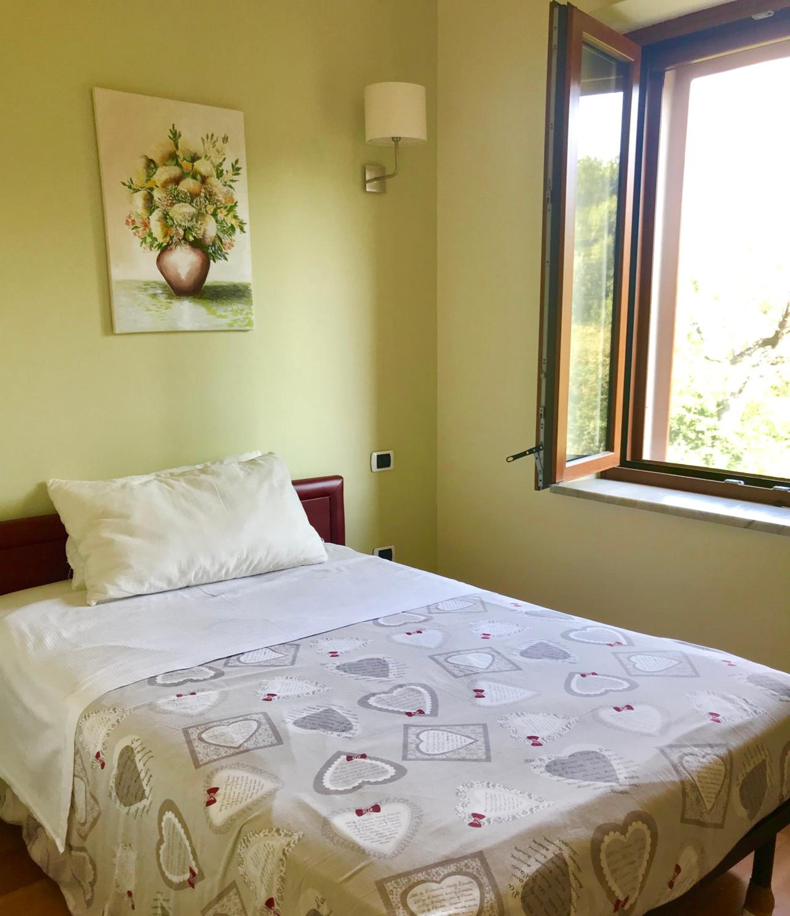 Single Room photo 1