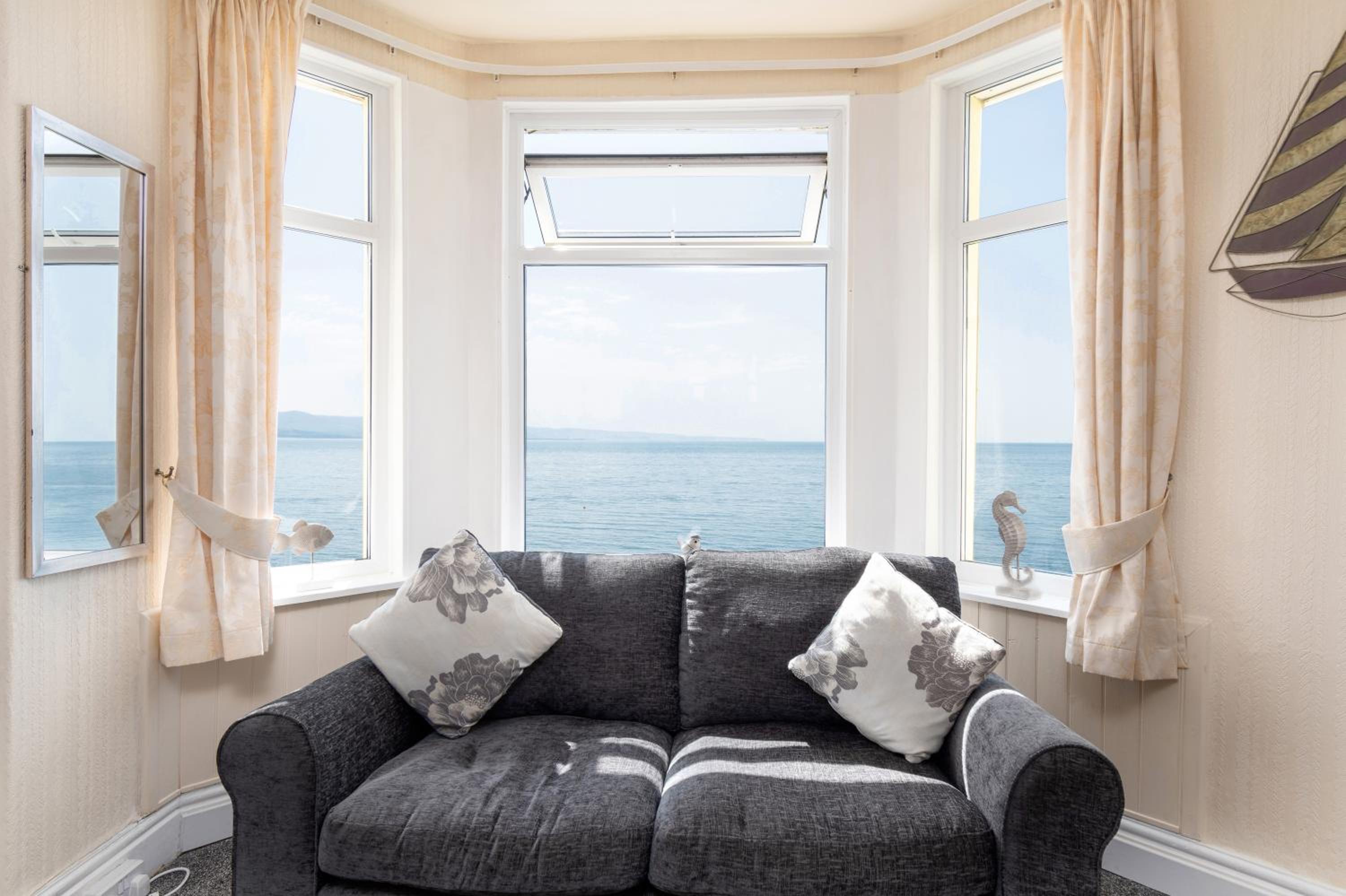 King Room with Sea View photo 3