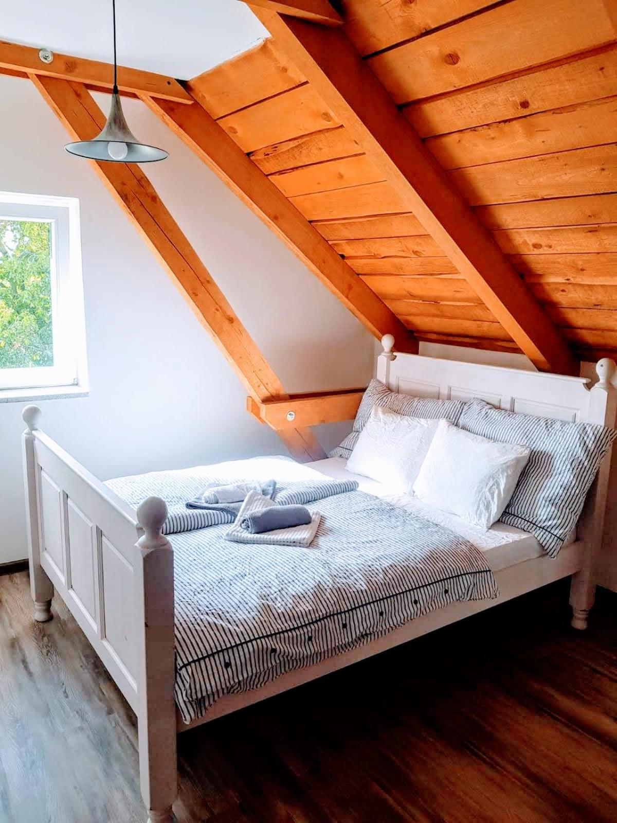 Standard Triple Room photo 3
