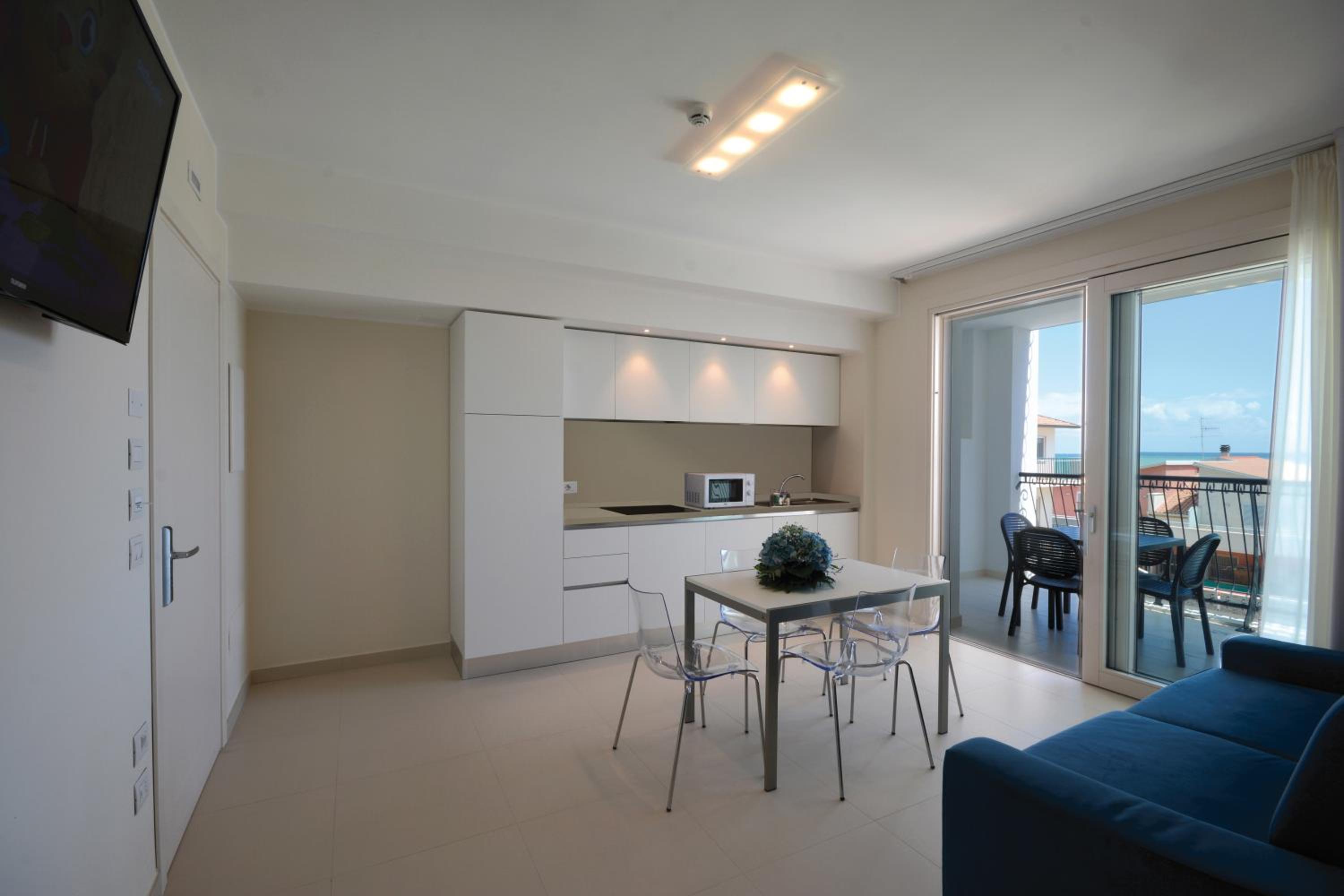 Apartment with Sea View