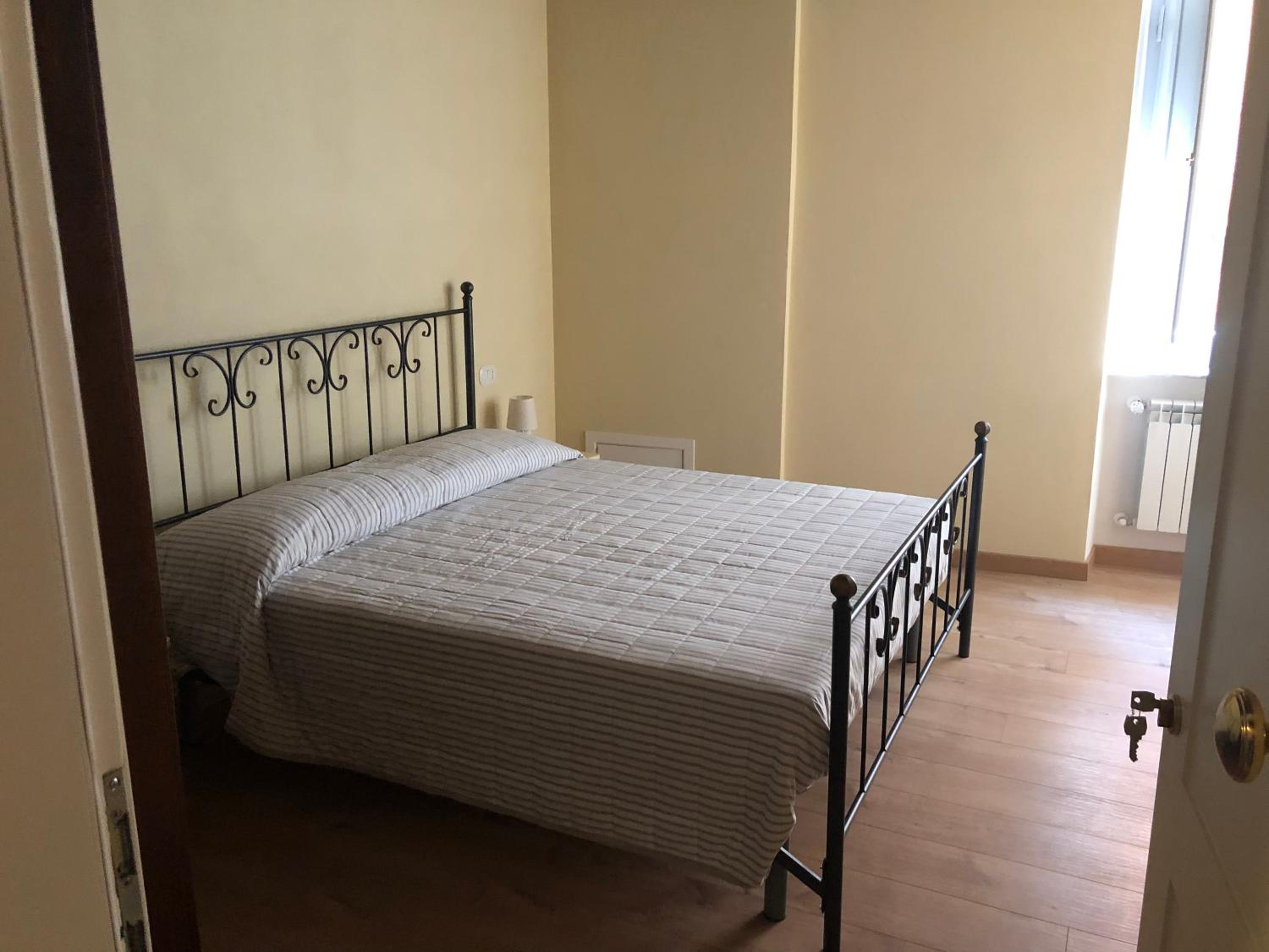 Deluxe King Room - Photo 5