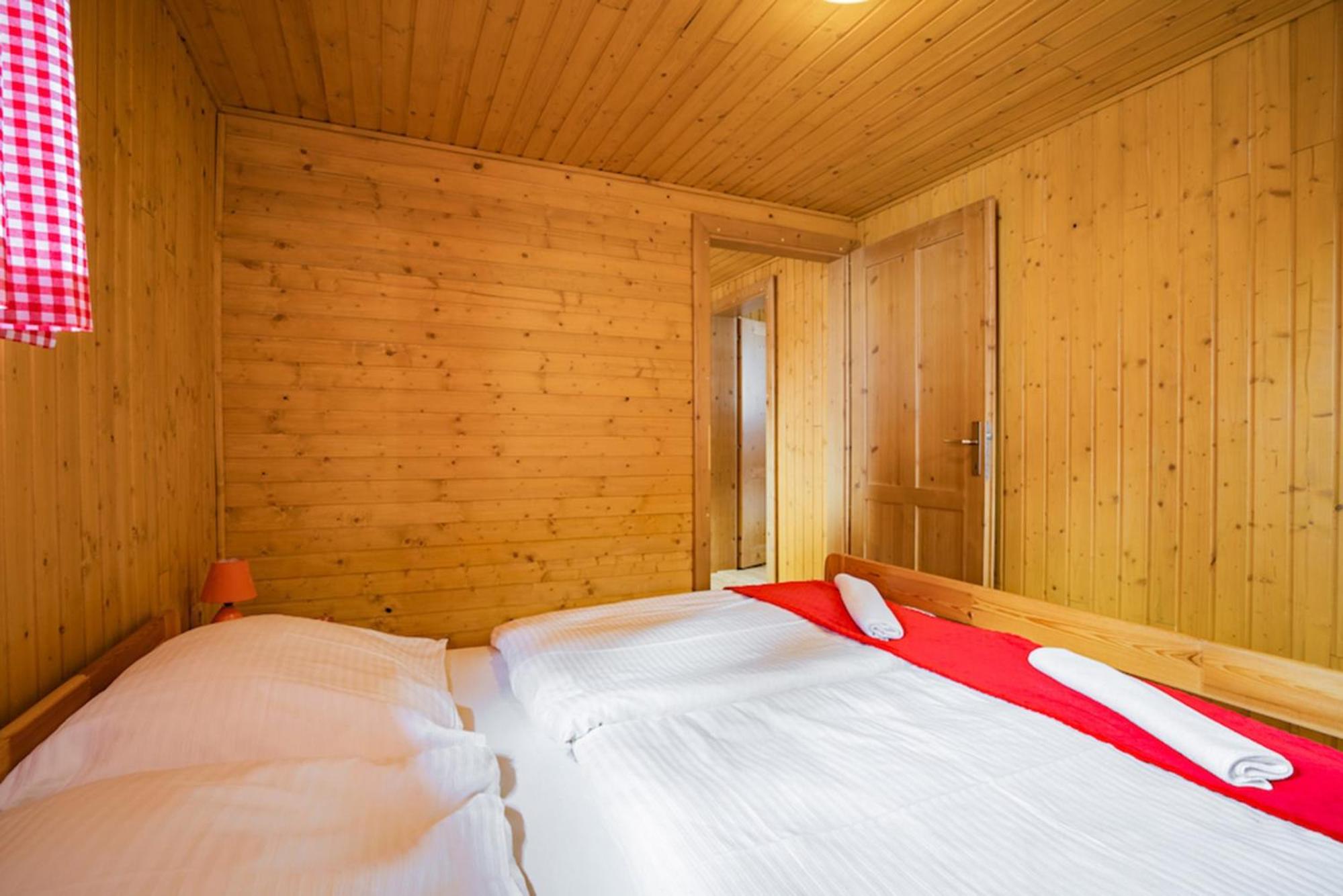 Quadruple Room - Photo 5