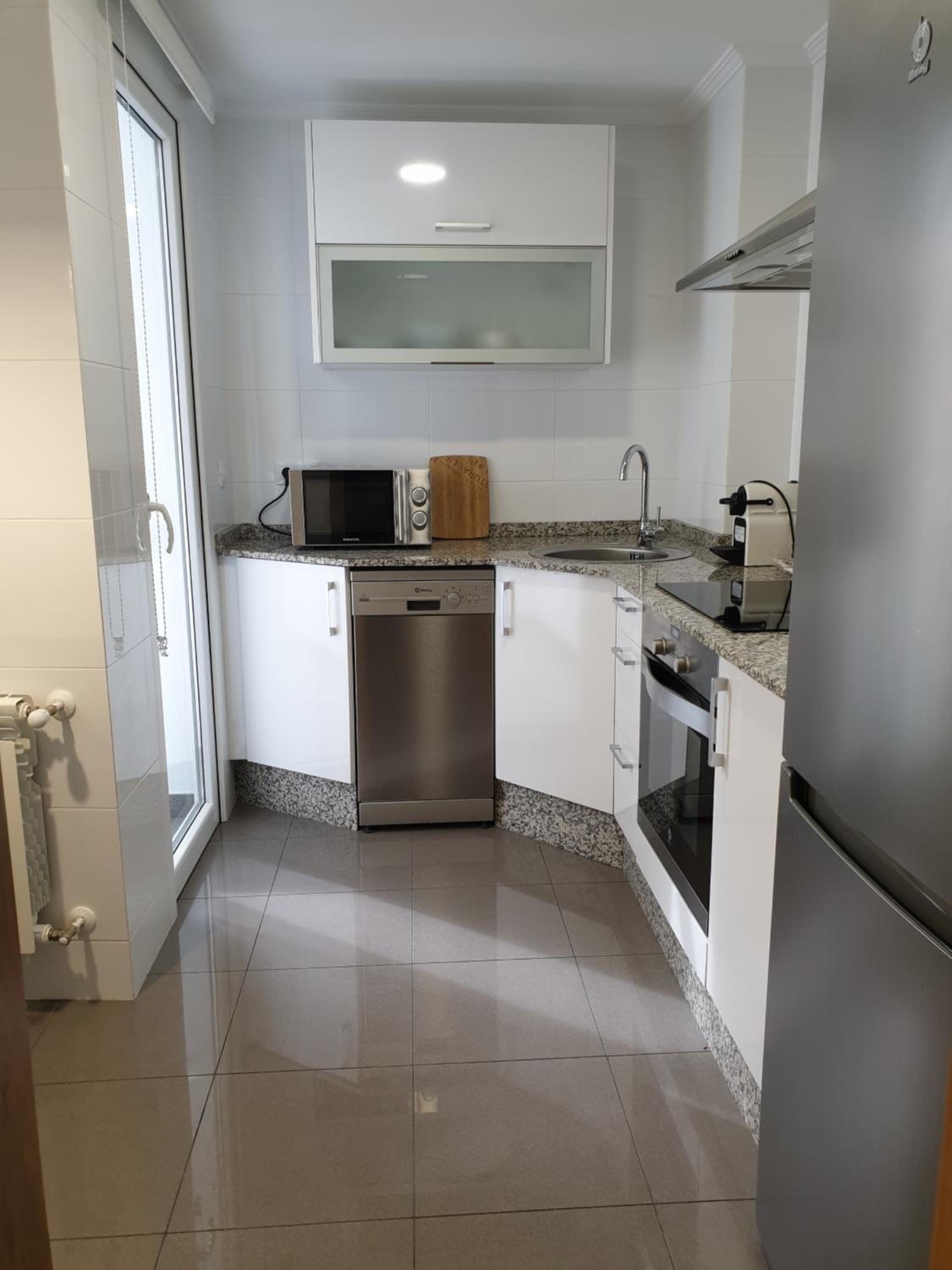 Apartment - Photo 2